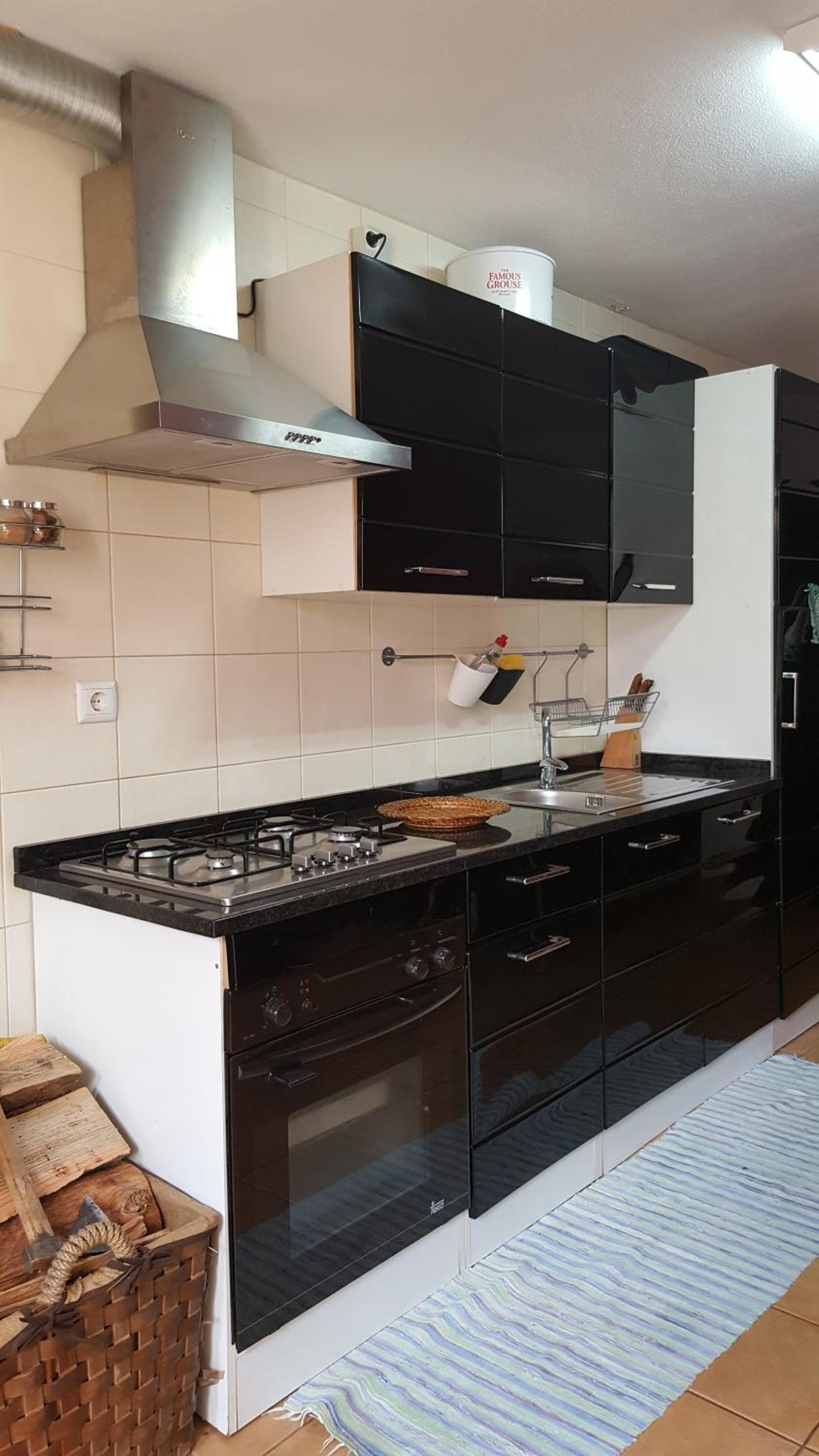 Three-Bedroom House - Photo 18
