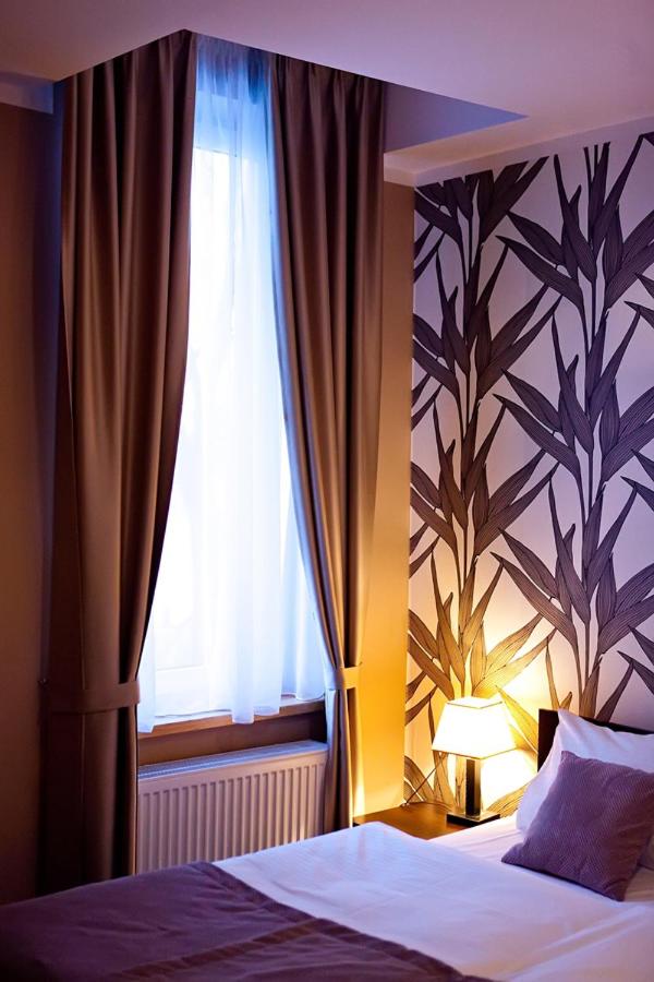 Double Room - Photo 5