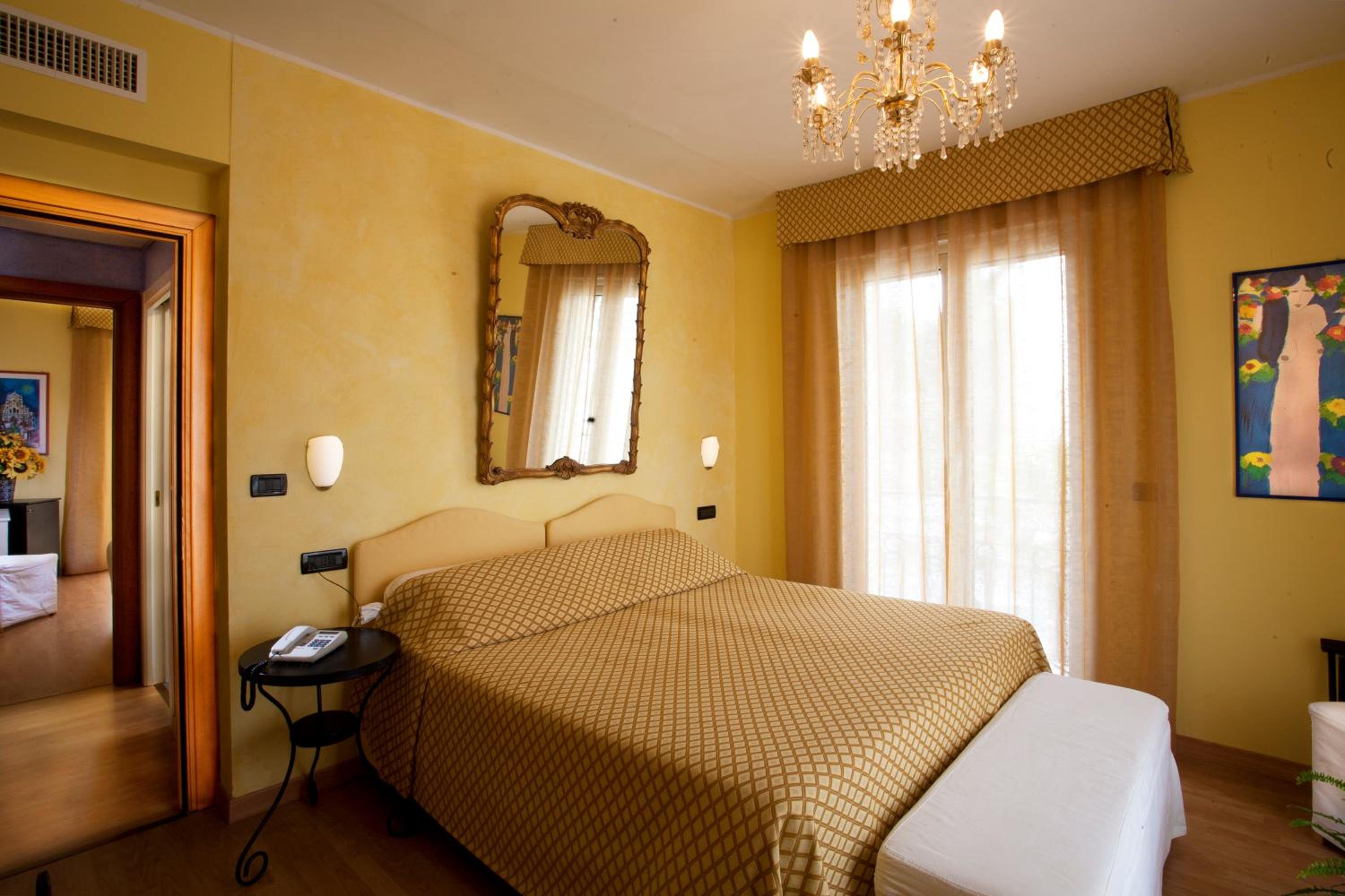 Suite with Sea View photo 1