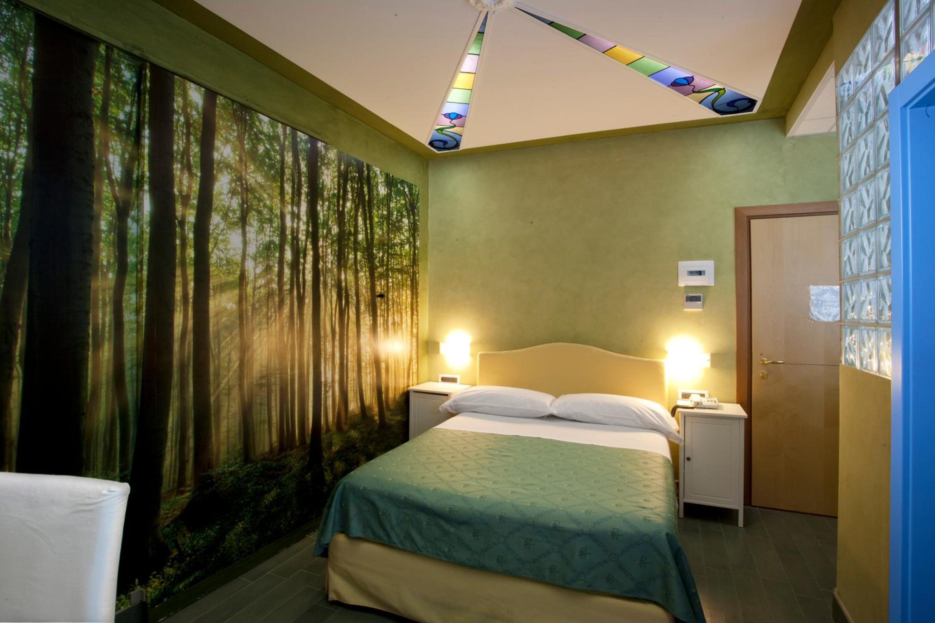 Double Room with Hill View photo 2