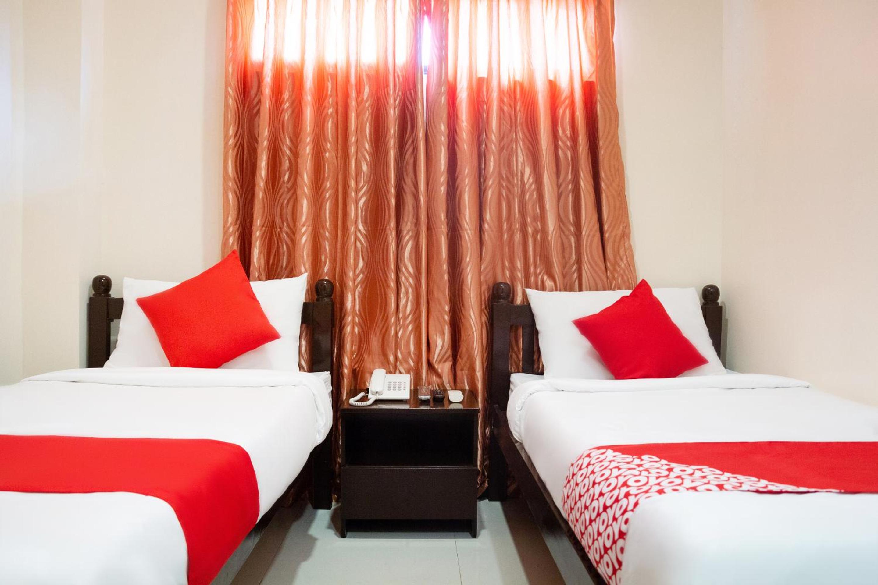 Standard Twin Room photo 1