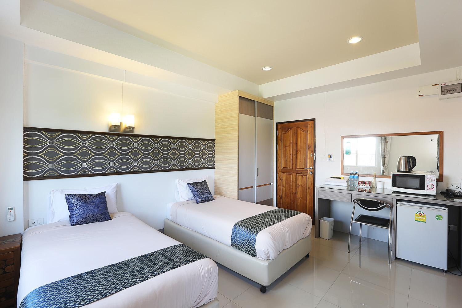 Standard Twin Room photo 2