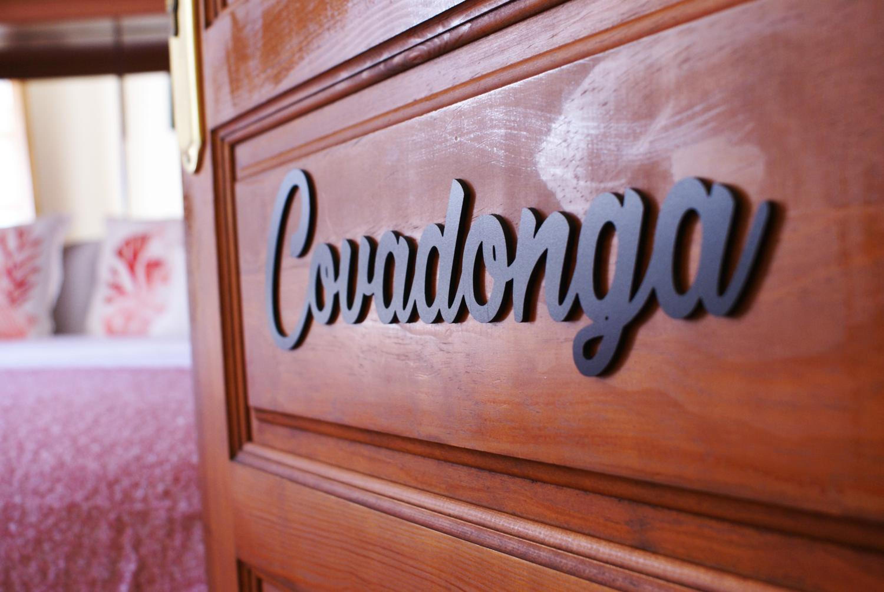 Double or Twin Room - Photo 10