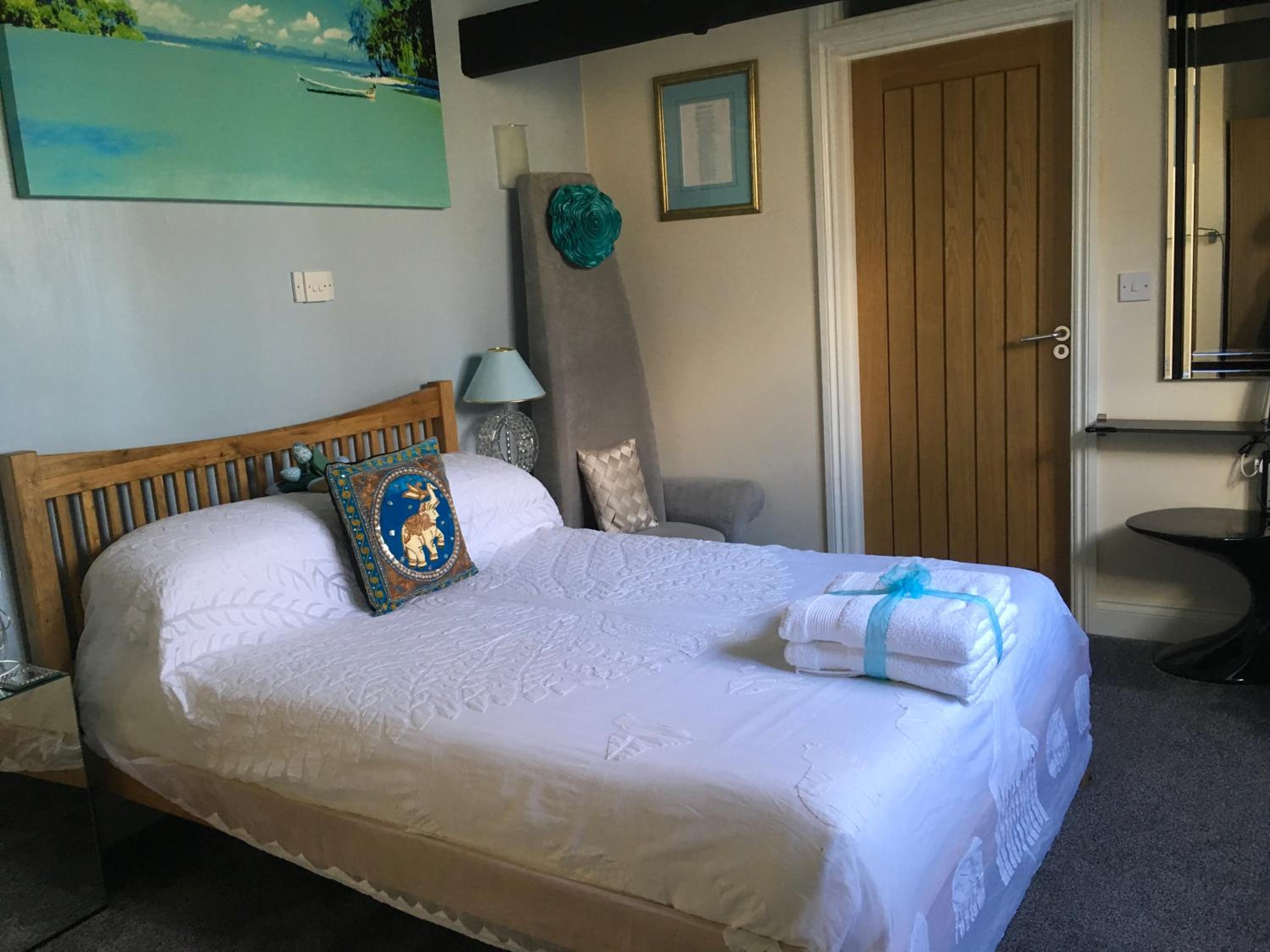 Double Room with Private Bathroom photo 2