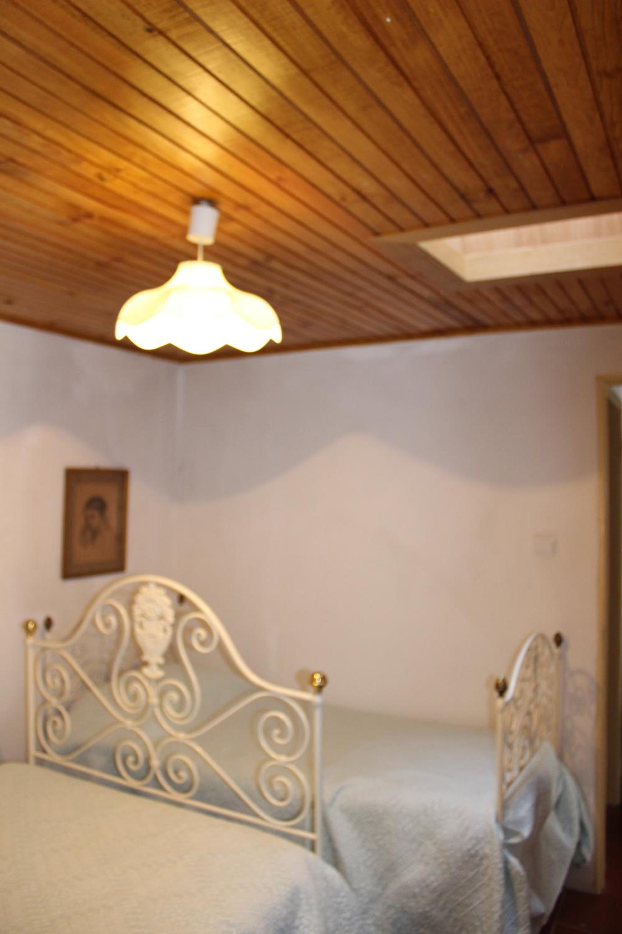 Three-Bedroom Townhouse - Photo 3