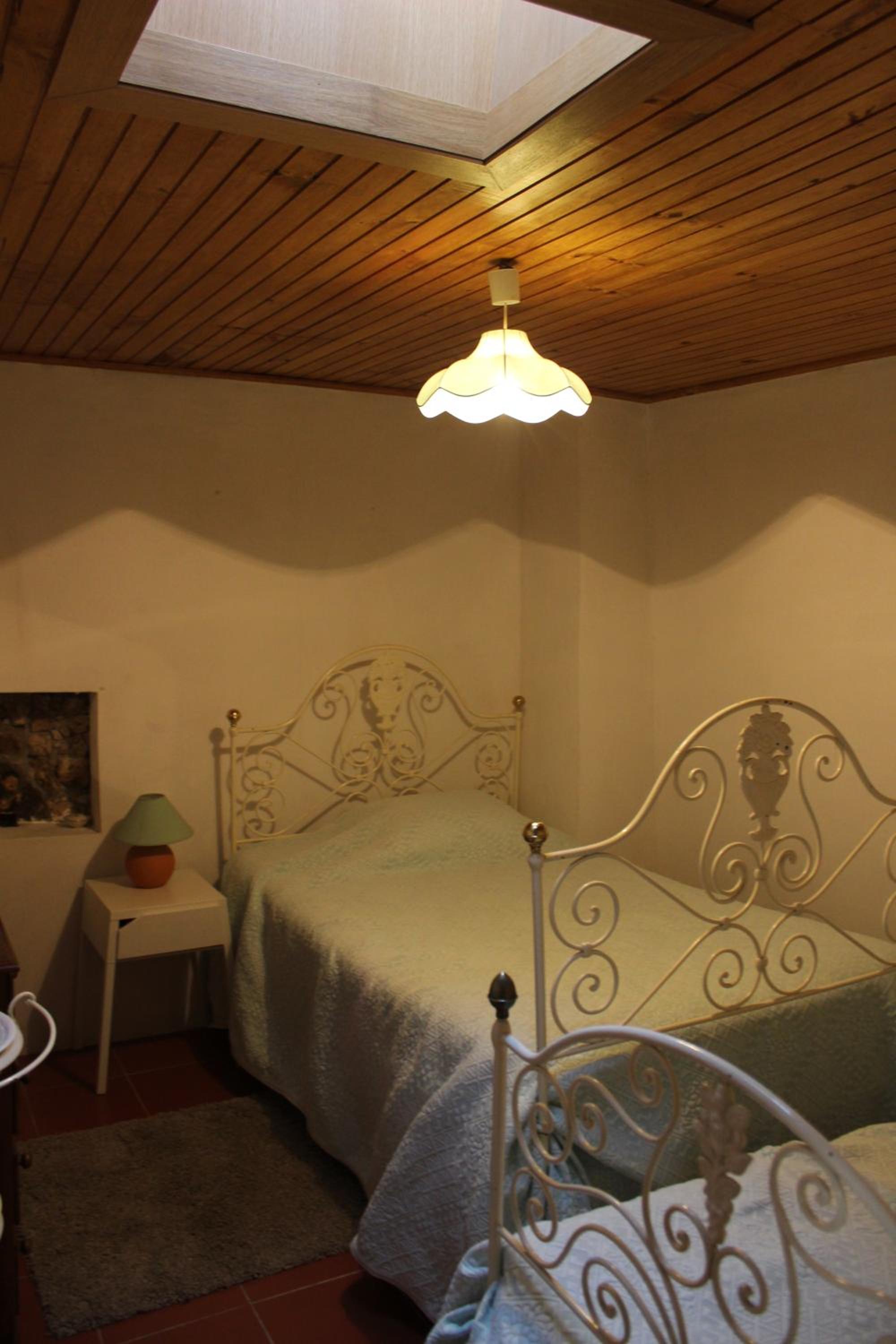 Three-Bedroom Townhouse - Photo 4
