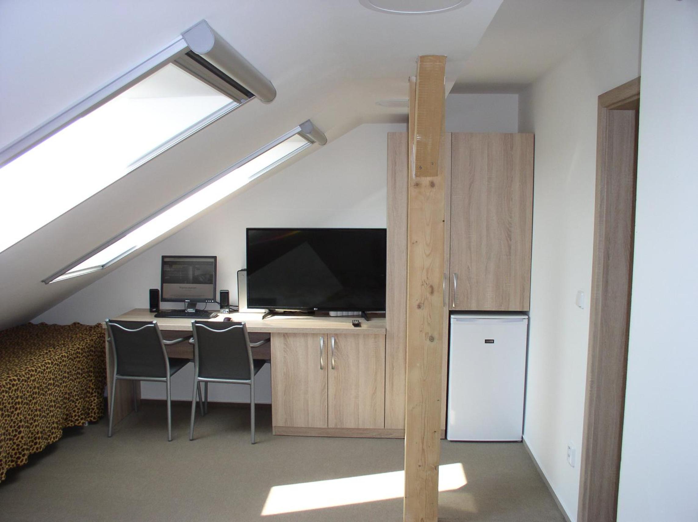 Standard Double Room photo 2