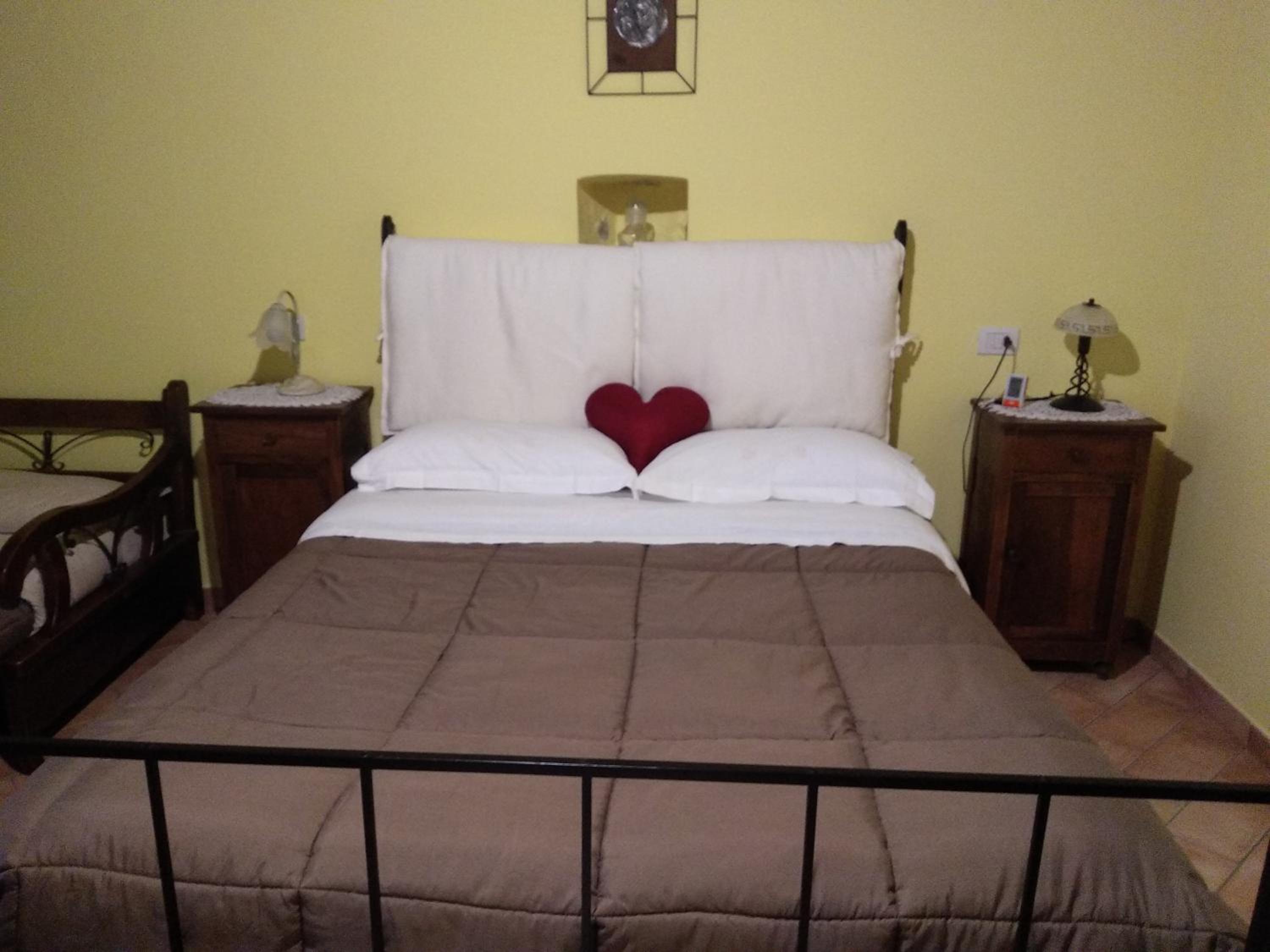 One-Bedroom House photo 1