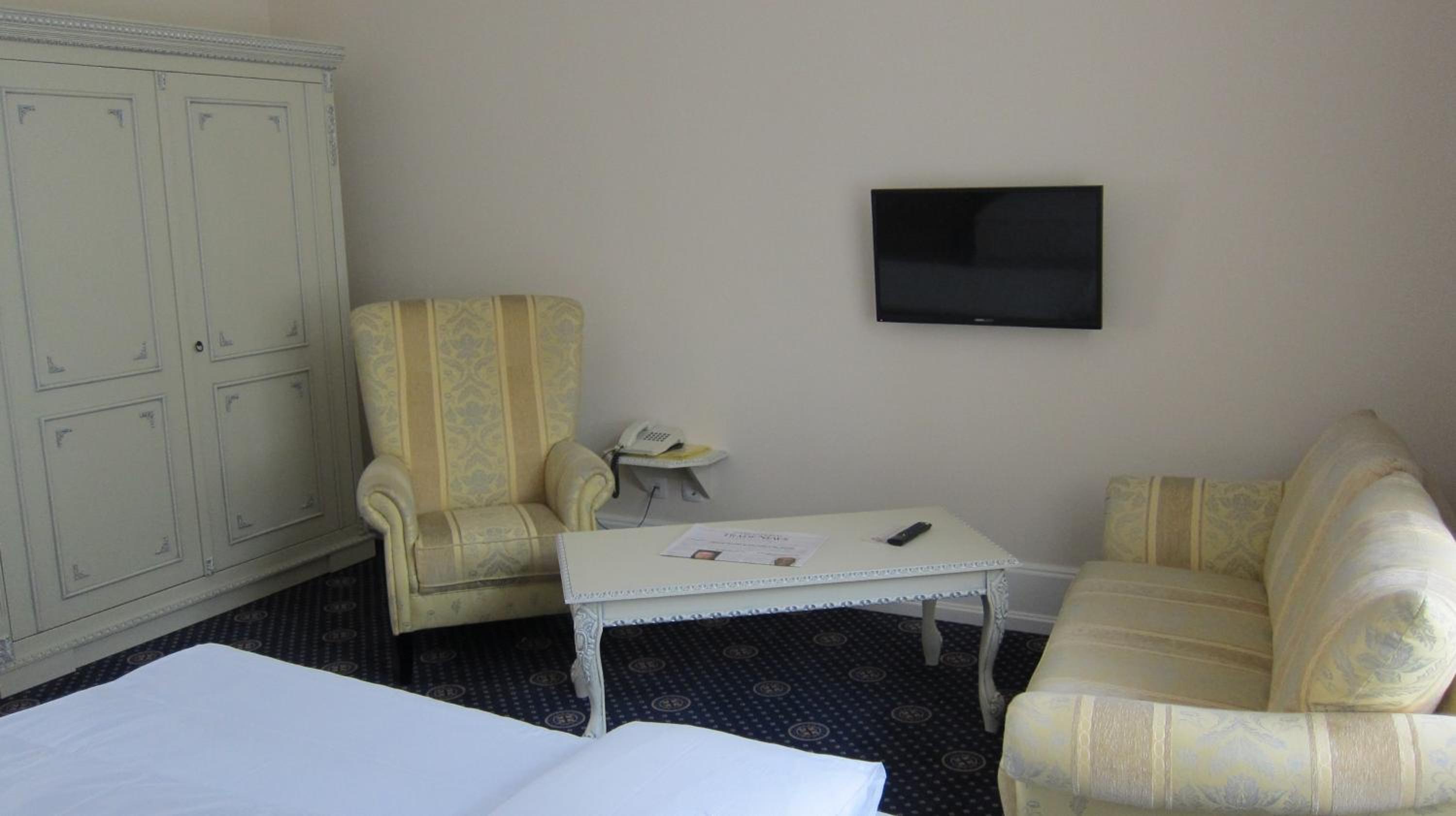 Comfort Double Room - Photo 10