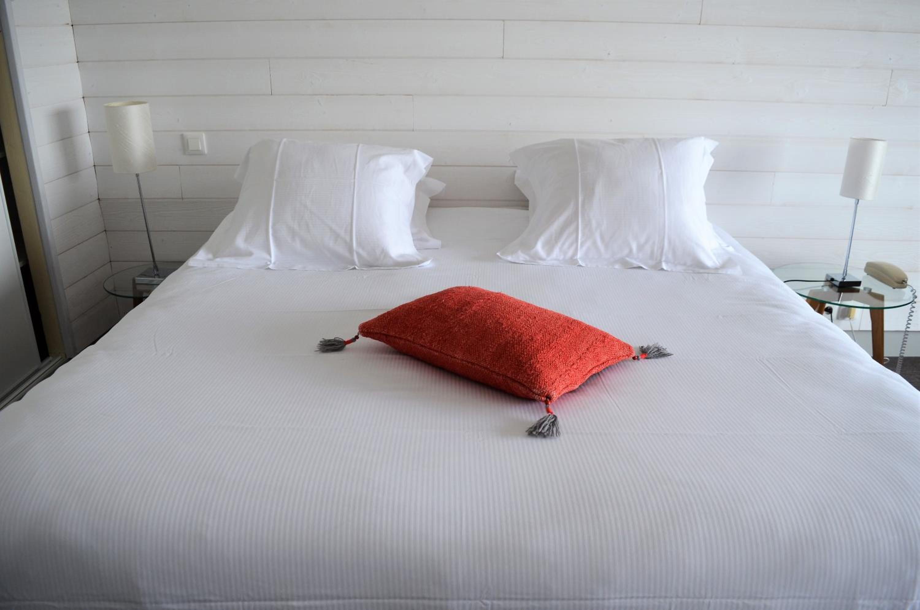 Superior Double Room with Sea View and Balcony