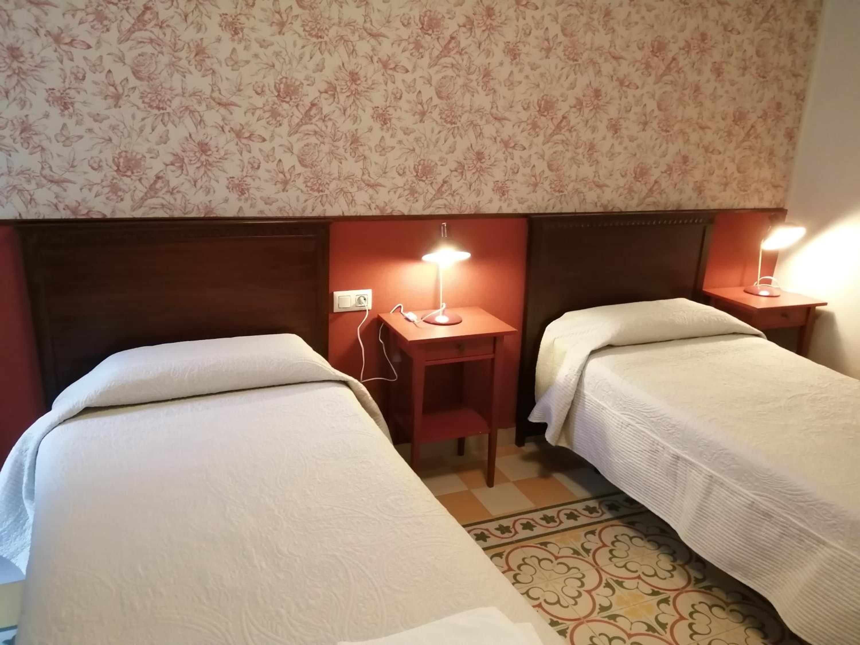 Twin Room with Shared Bathroom