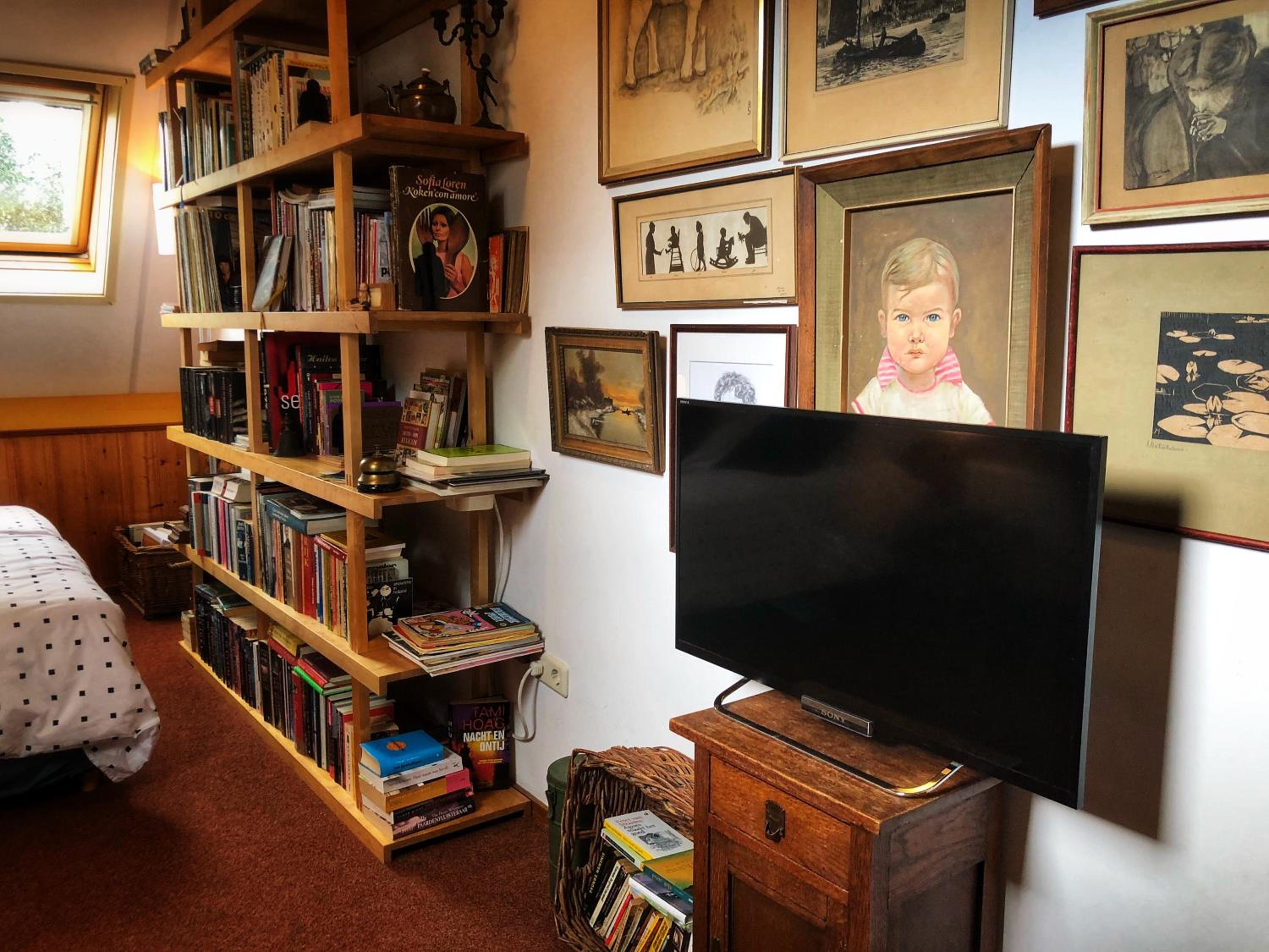 Standard Queen Room photo 3