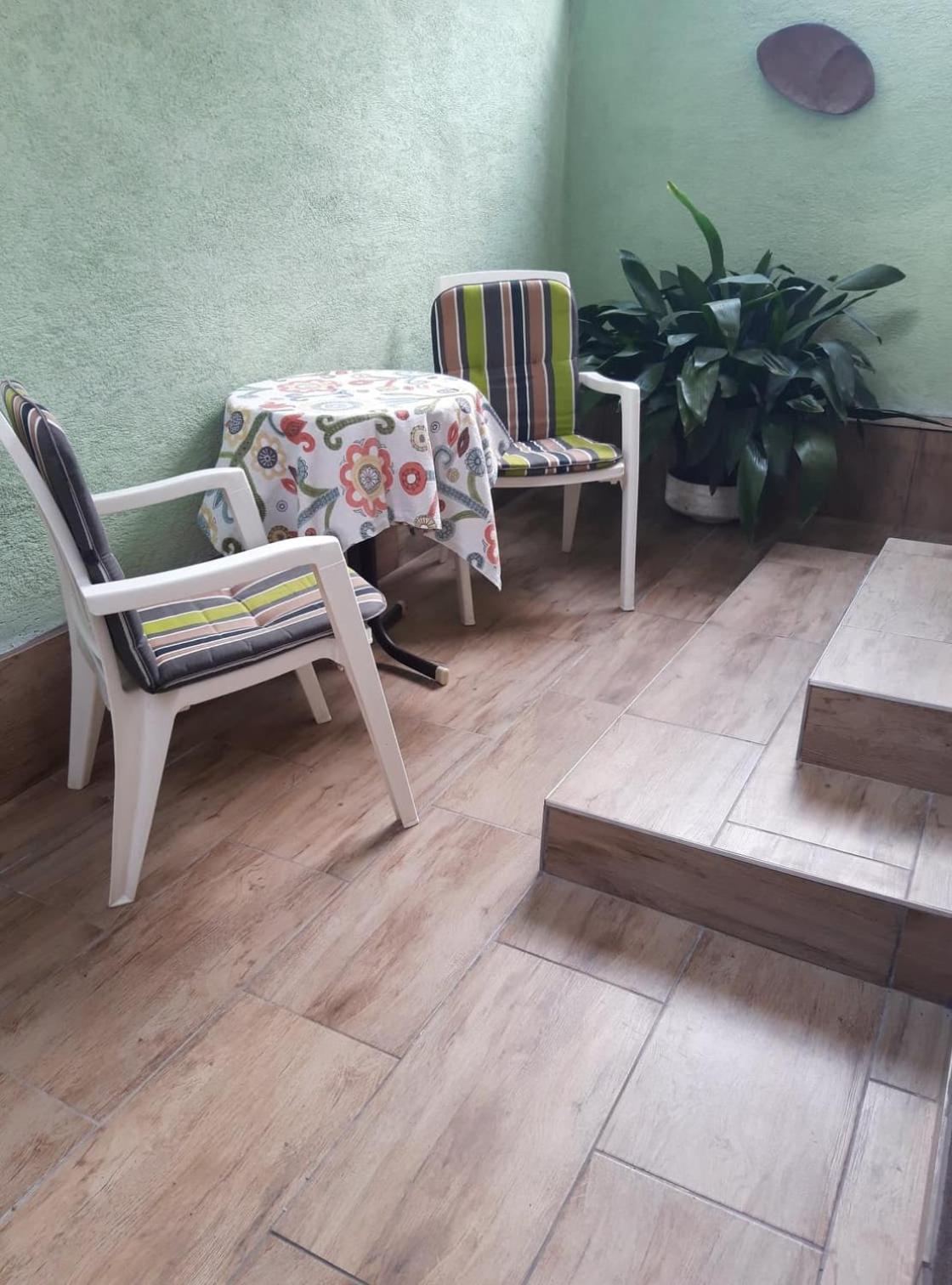 Apartment with Terrace - Photo 12