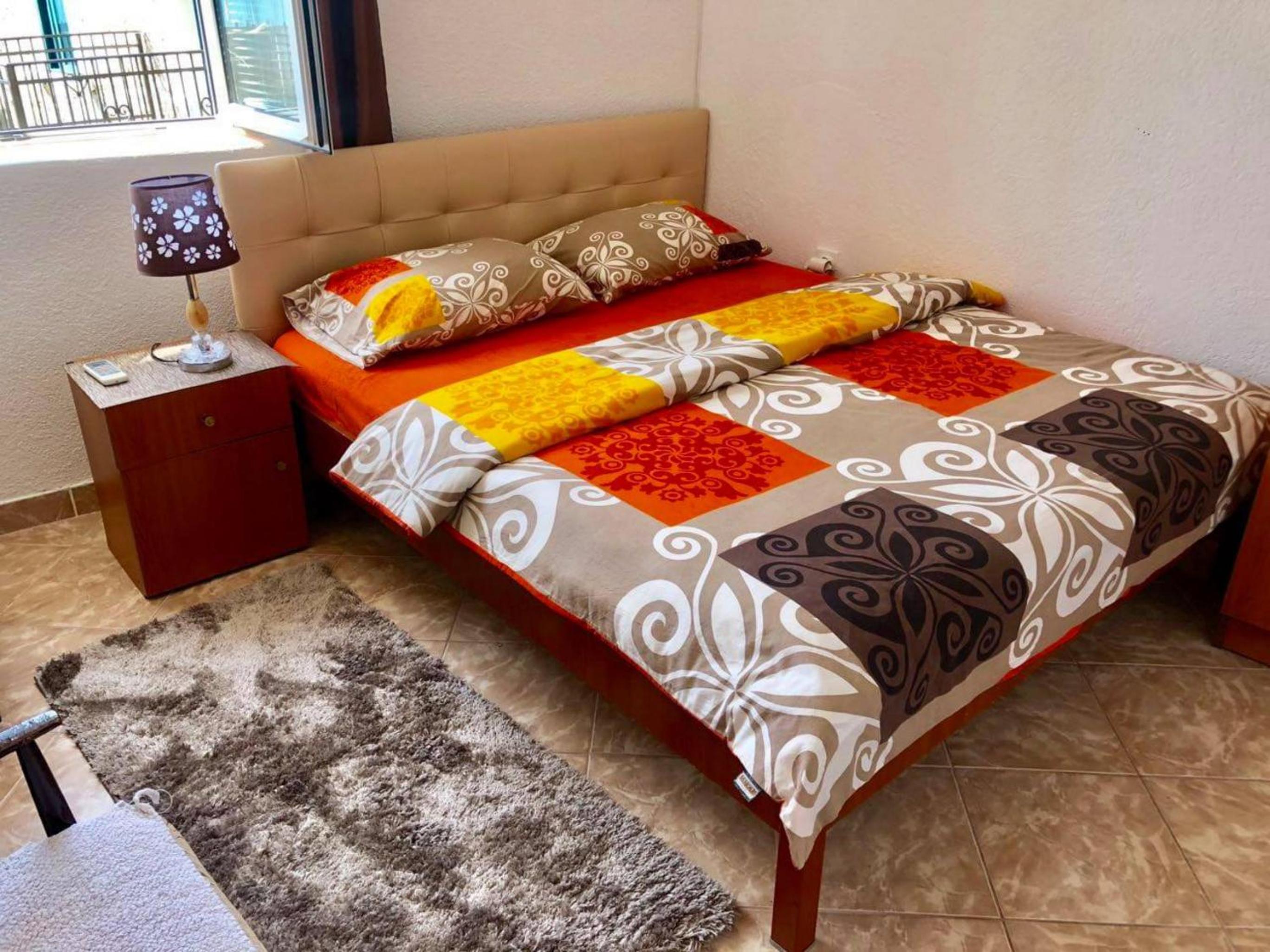 Two-Bedroom Apartment with Balcony and Sea View