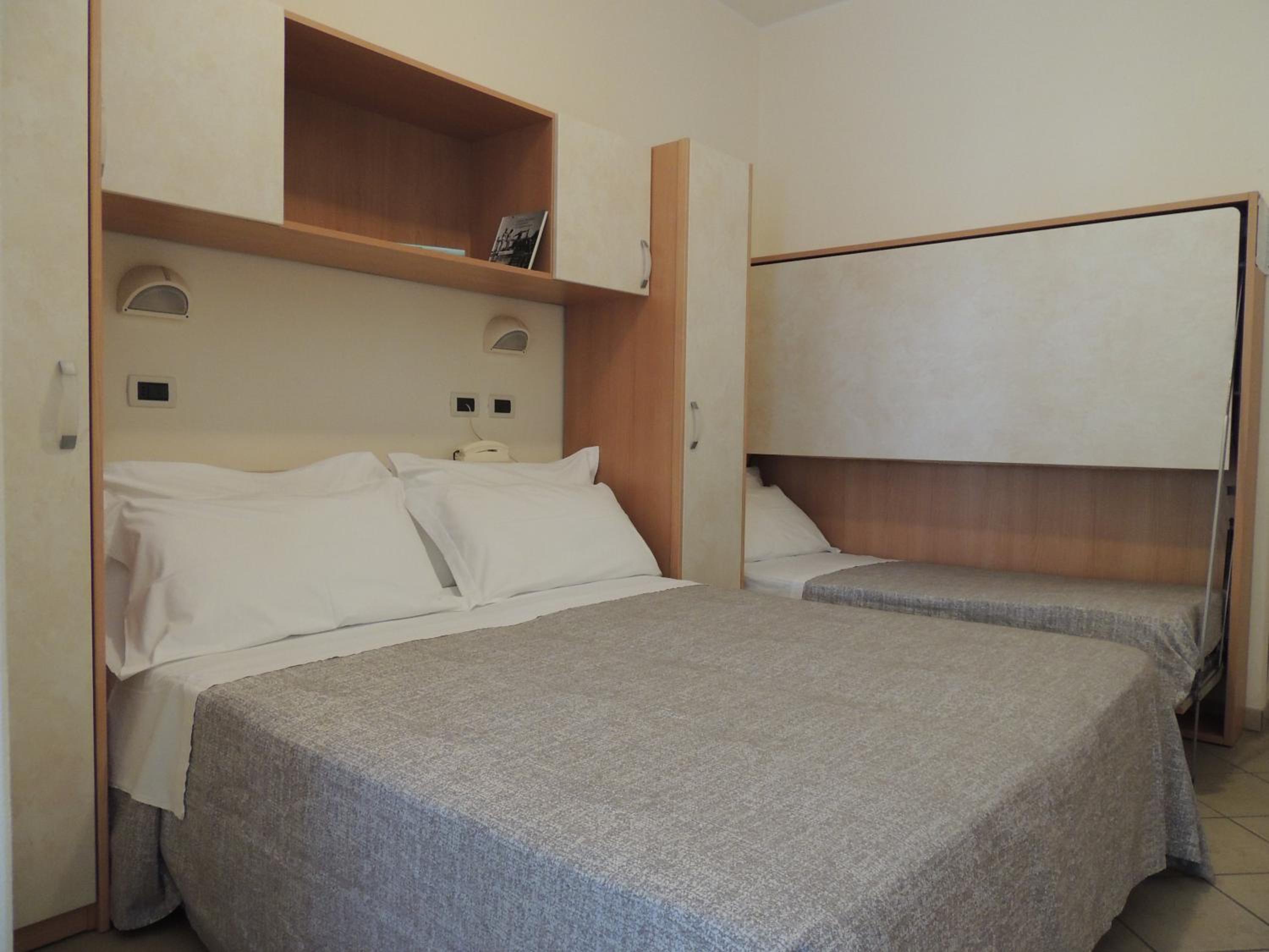 Triple Room photo 3