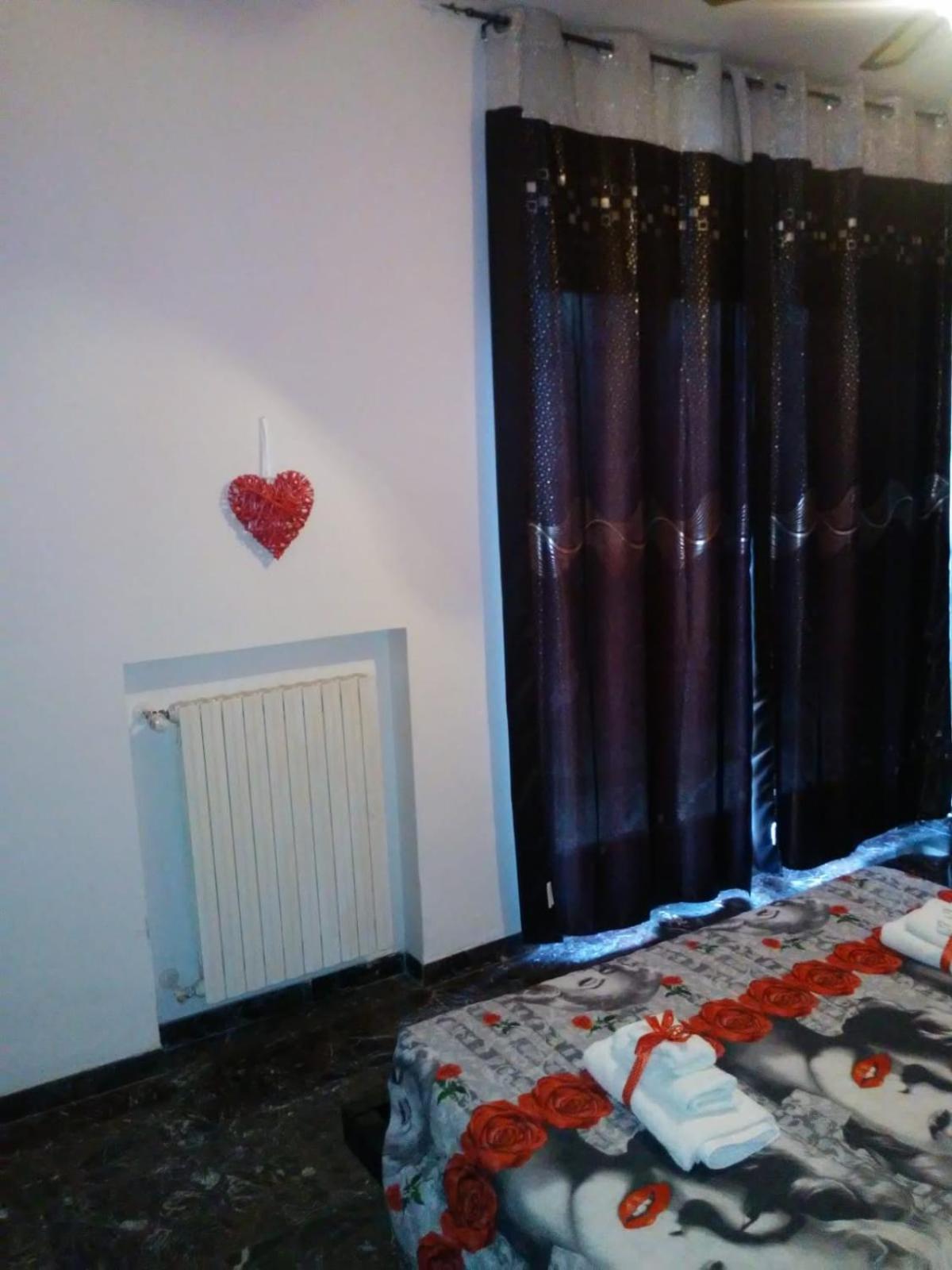Double Room - Photo 5