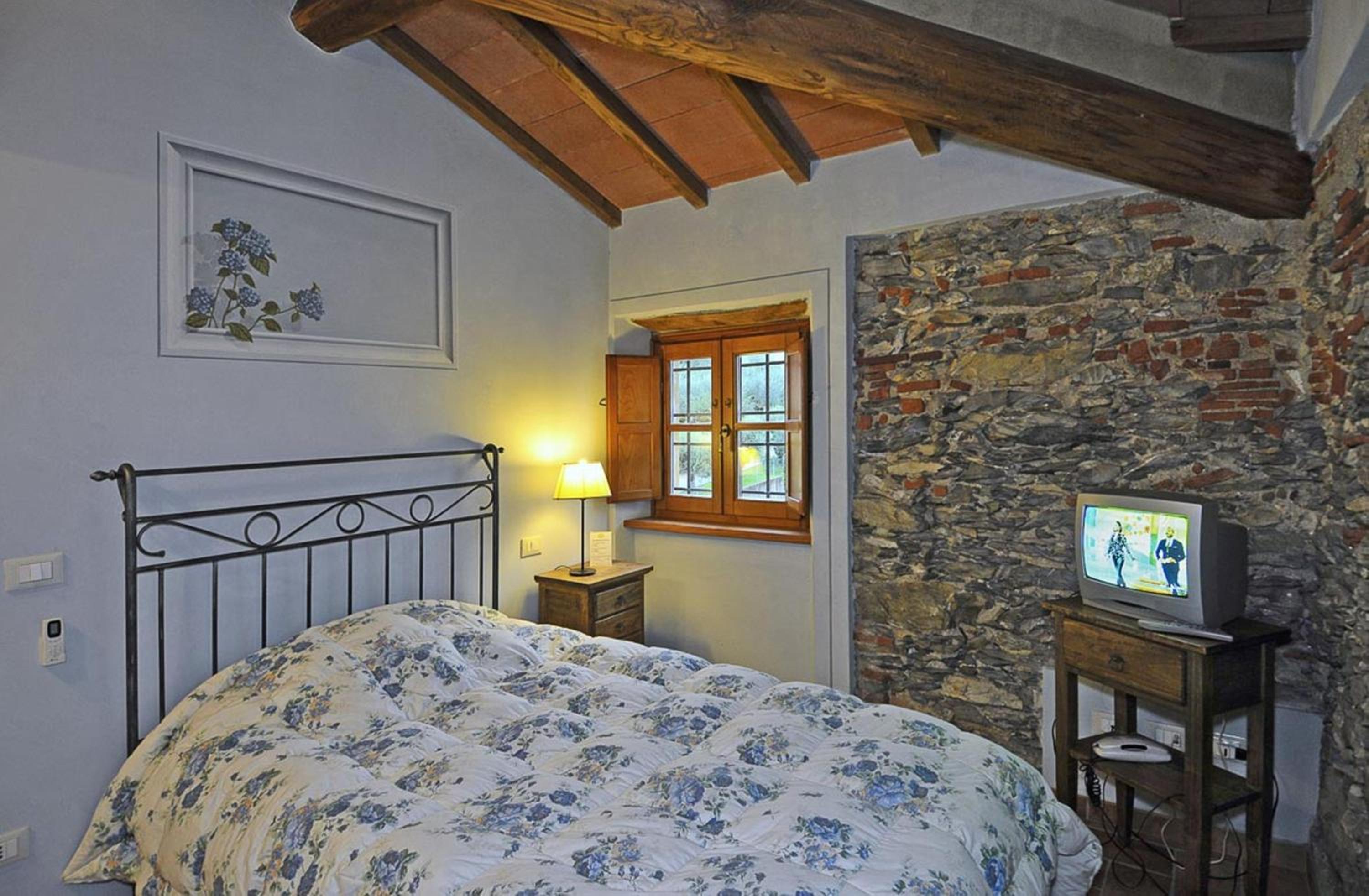 Economy Double Room With French Bed photo 1