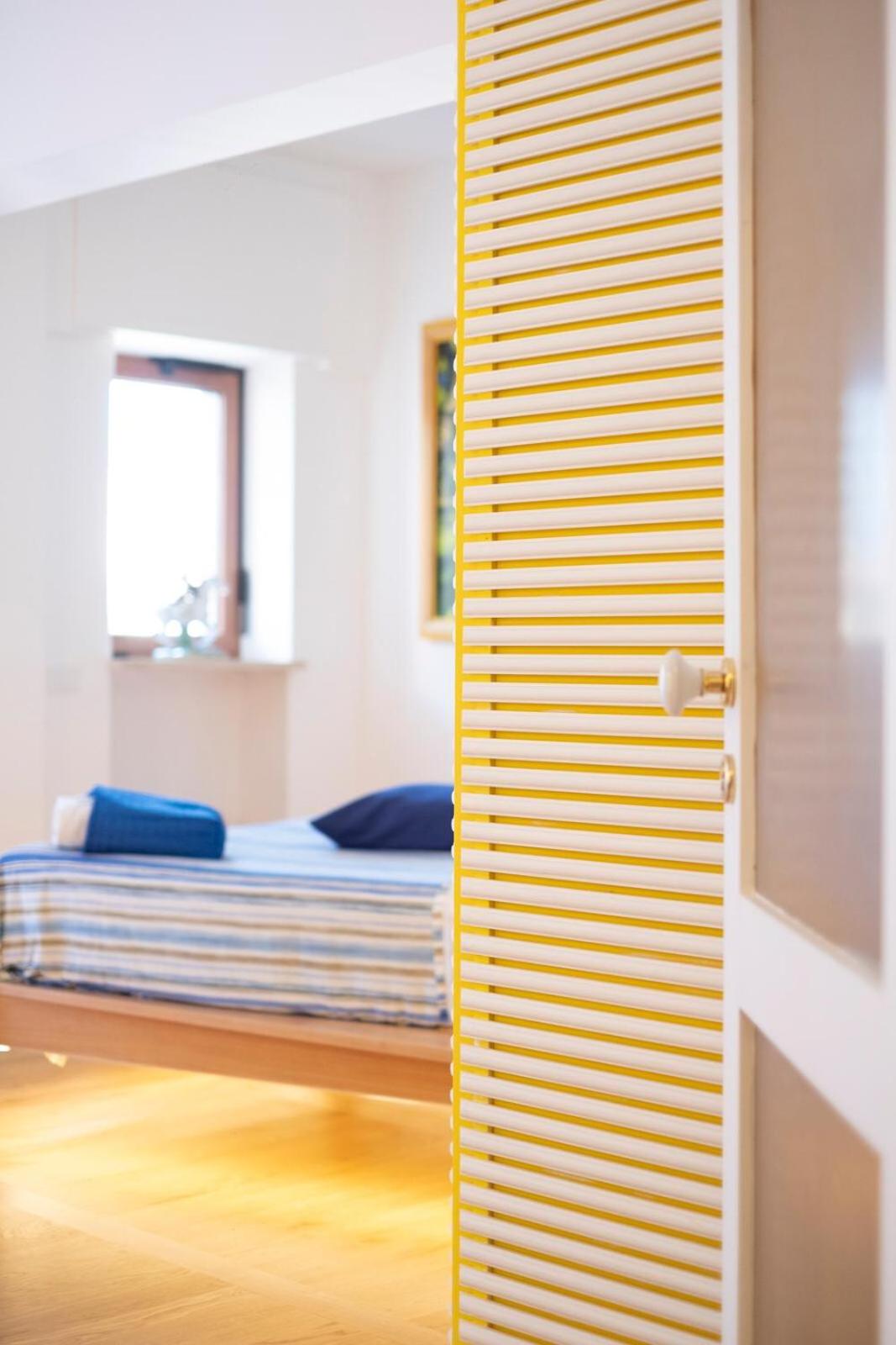 Deluxe Suite with Spa Bath