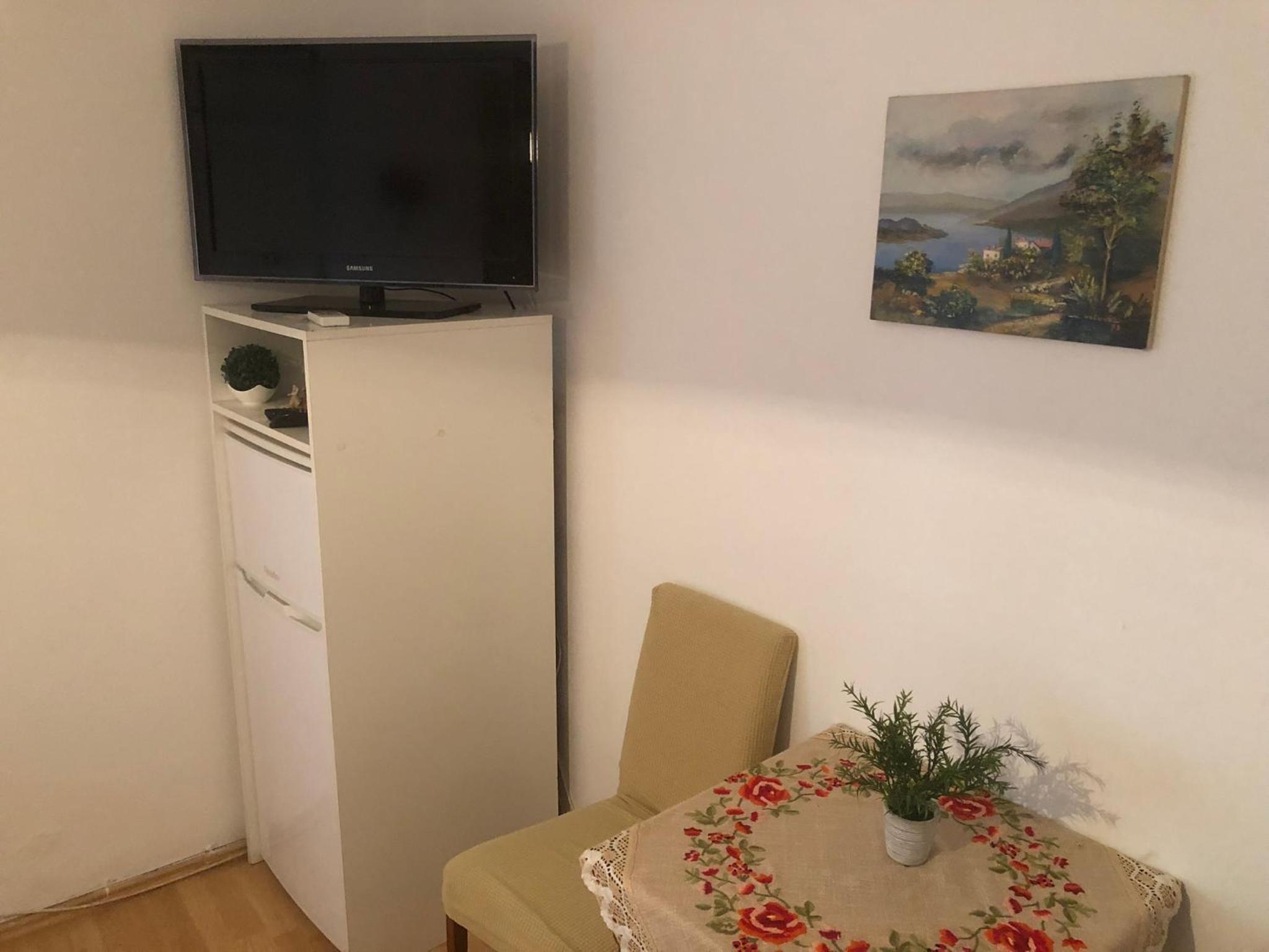 Twin Room with Terrace - Photo 8