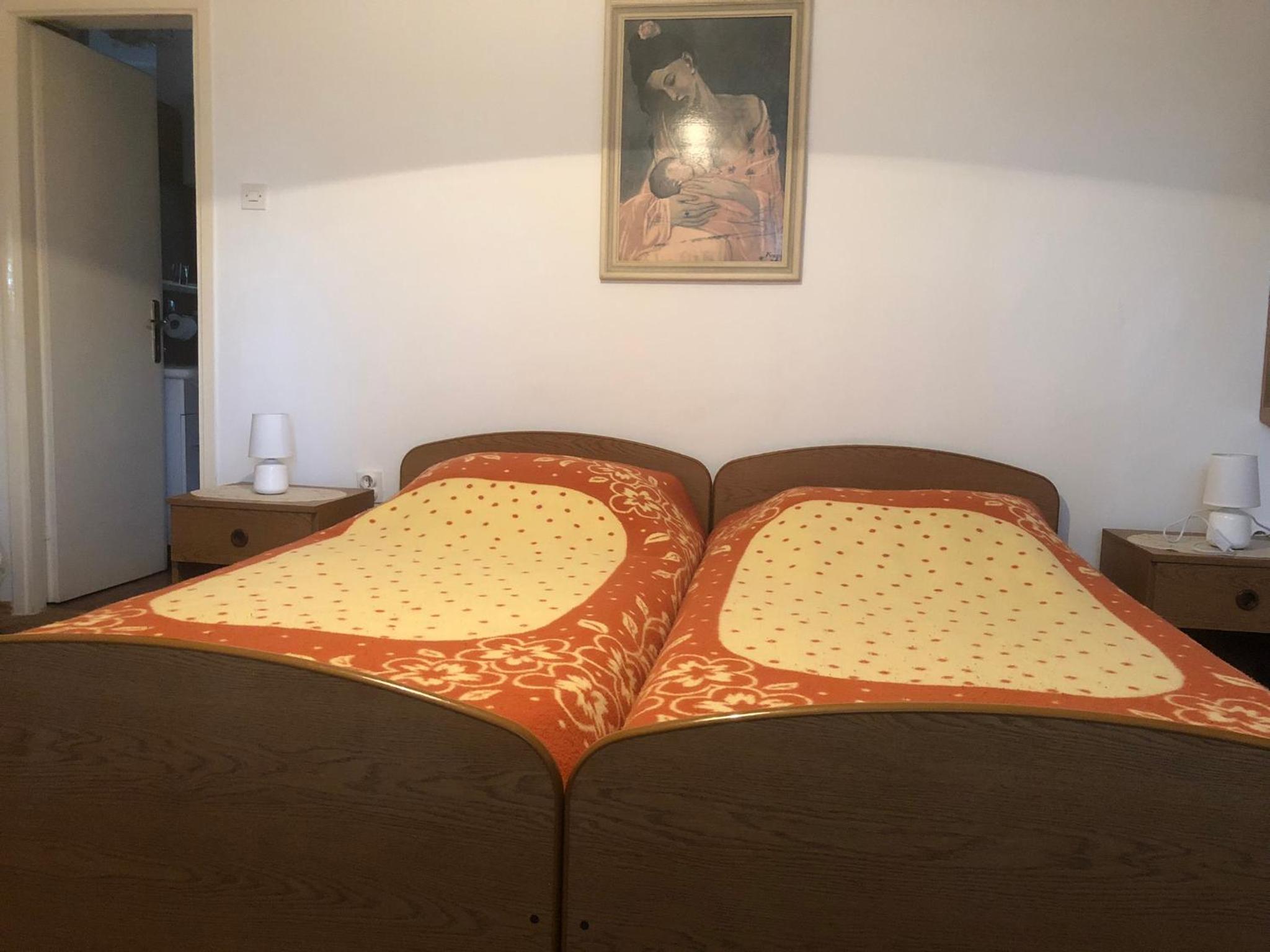 Twin Room with Terrace - Photo 2