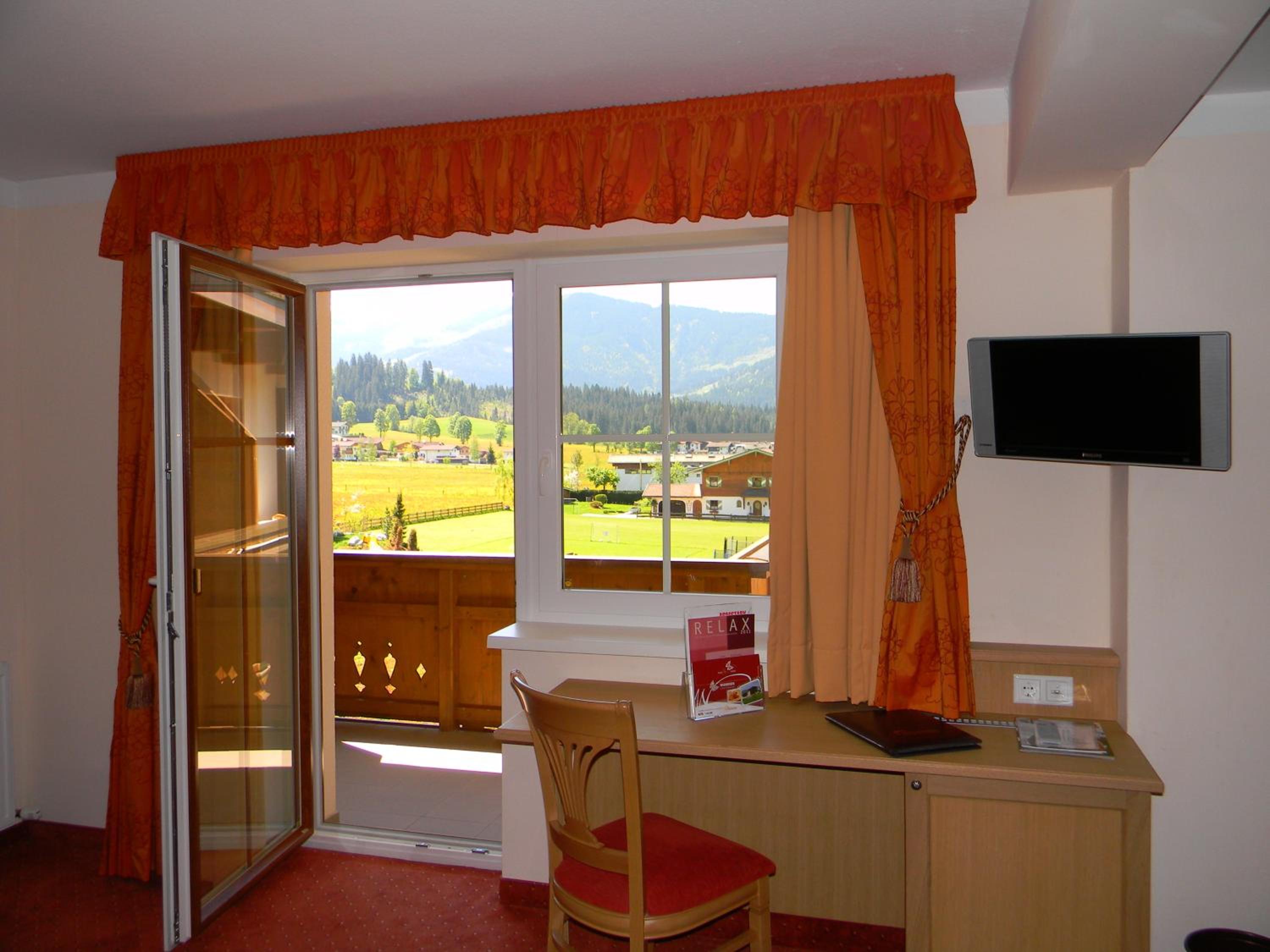Standard Double Room - Photo 3