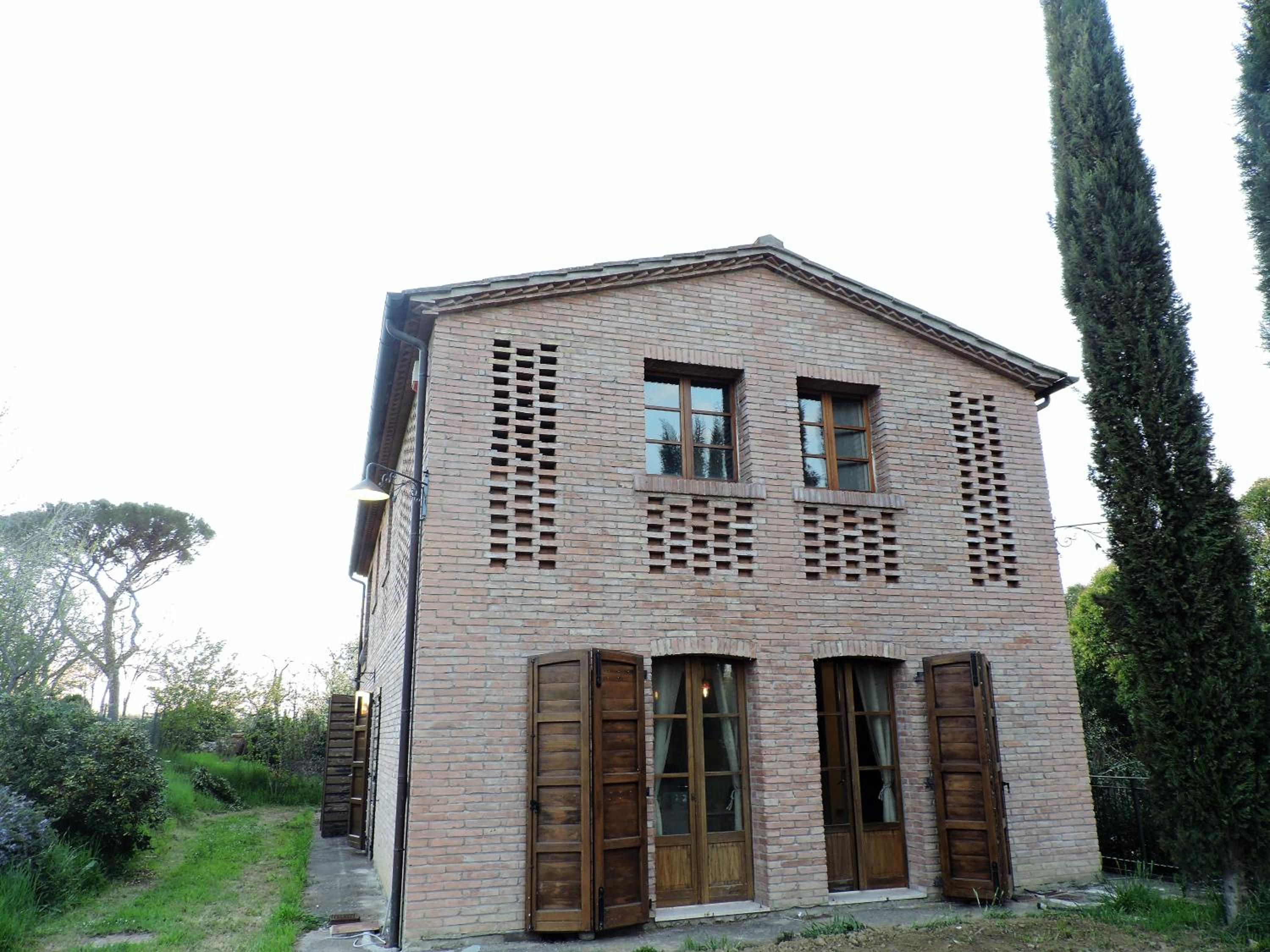 Maisonette photo 3