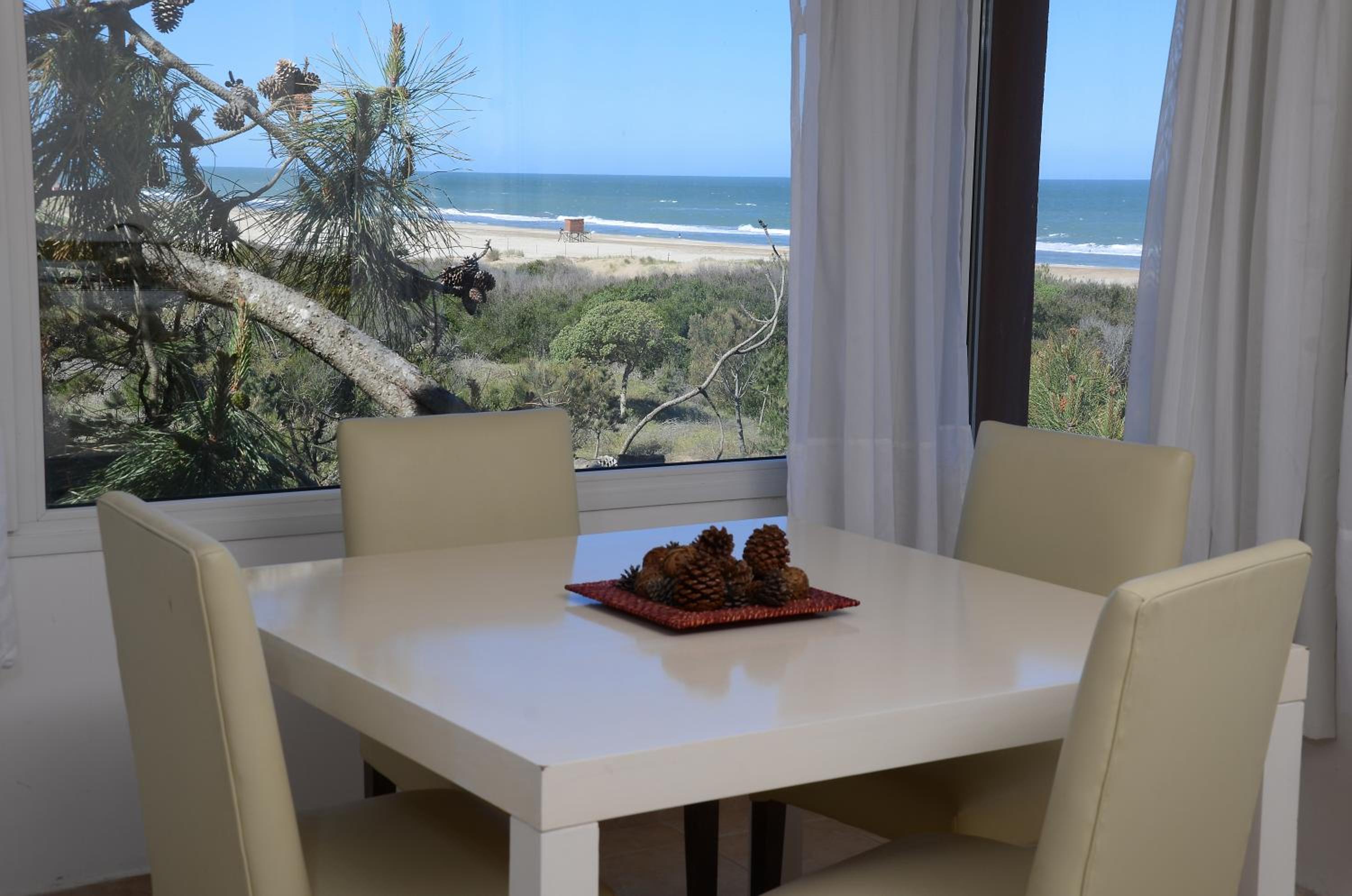 Apartment with Sea View photo 2