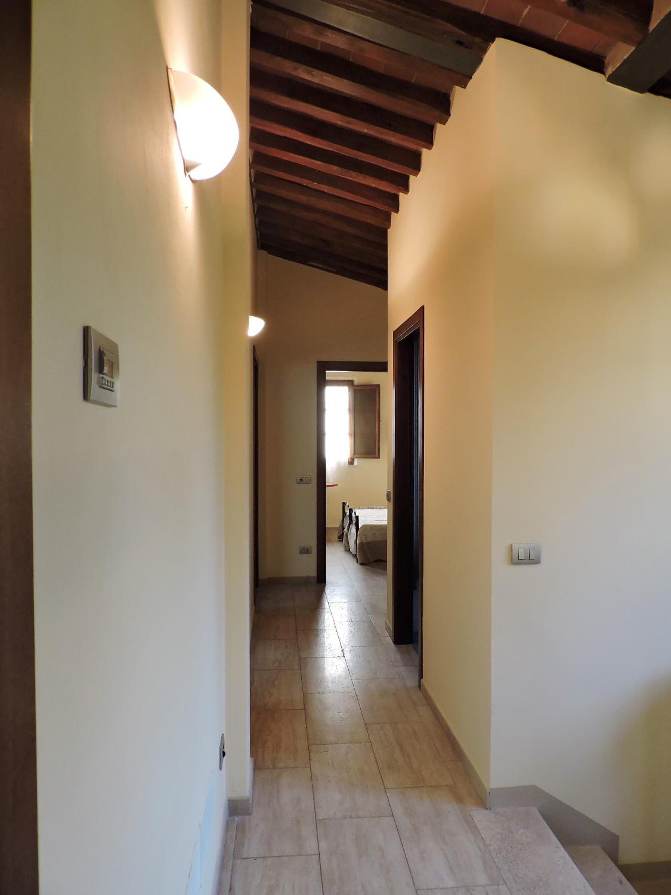 Large Double or Twin Room photo 2