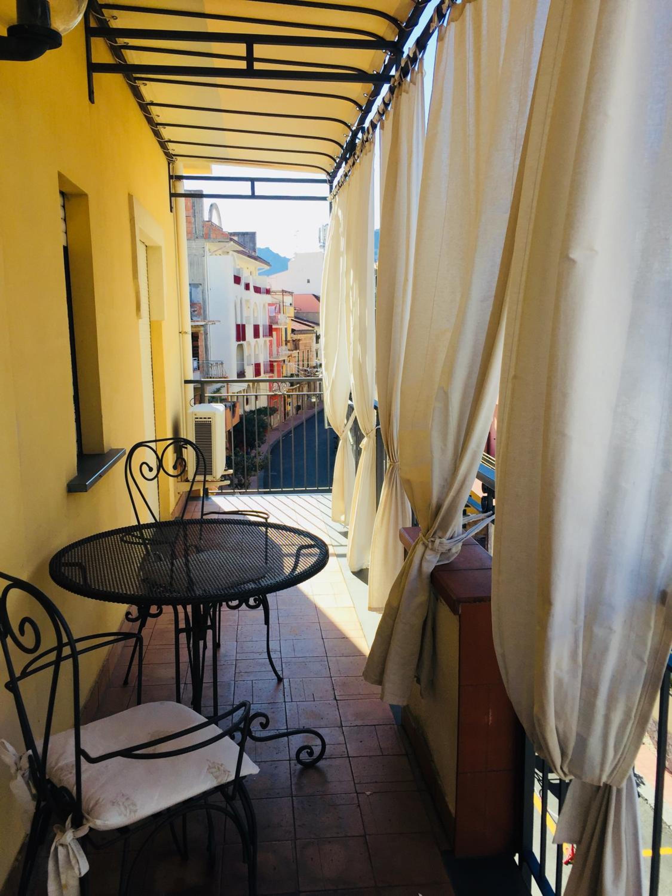 Apartment with Balcony photo 2