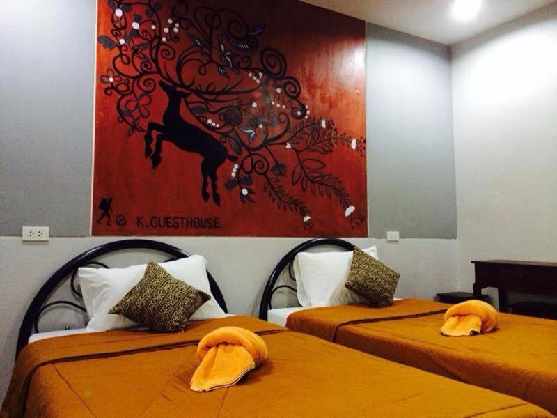 Standard Twin Room with Air conditioned and Private bathroom