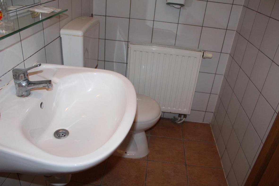 Budget Triple Room - Photo 2