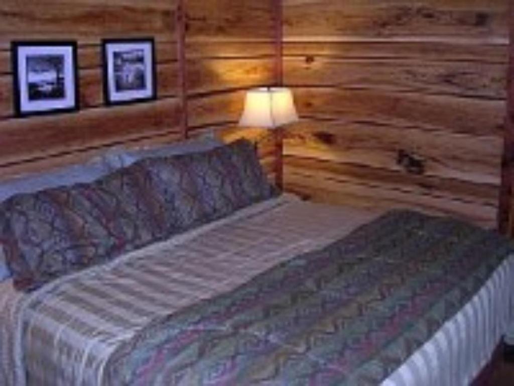 One-Bedroom House photo 2