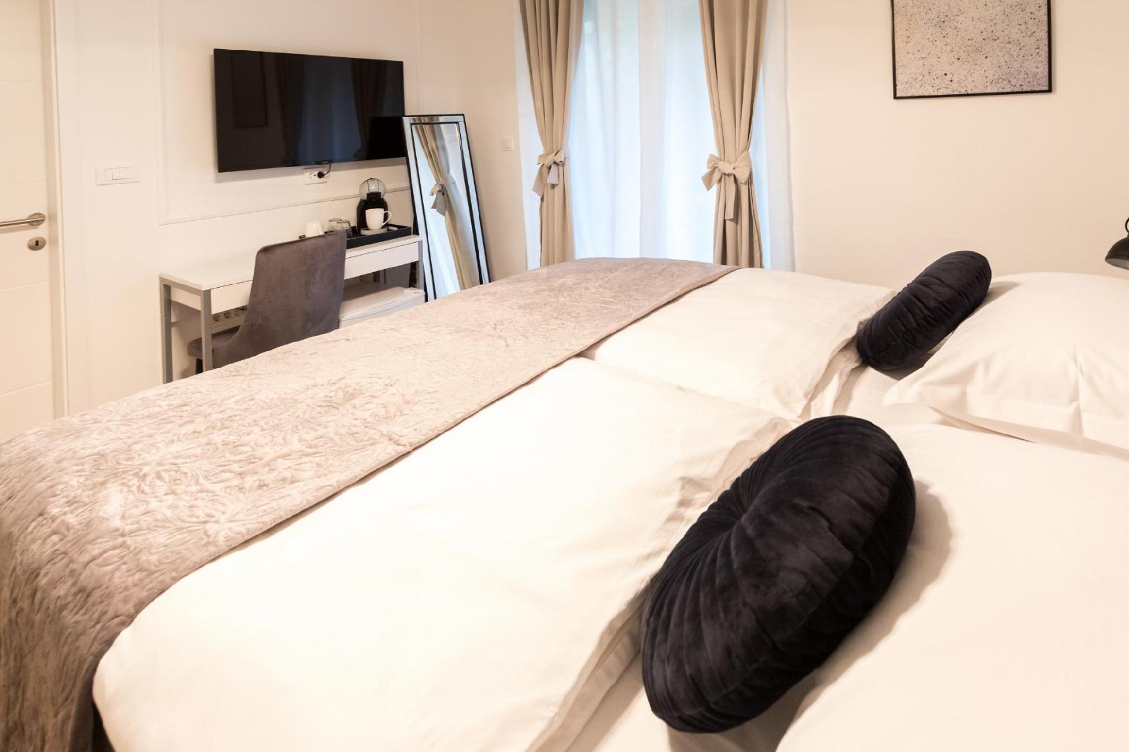 Deluxe Double or Twin Room with Balcony - Photo 26