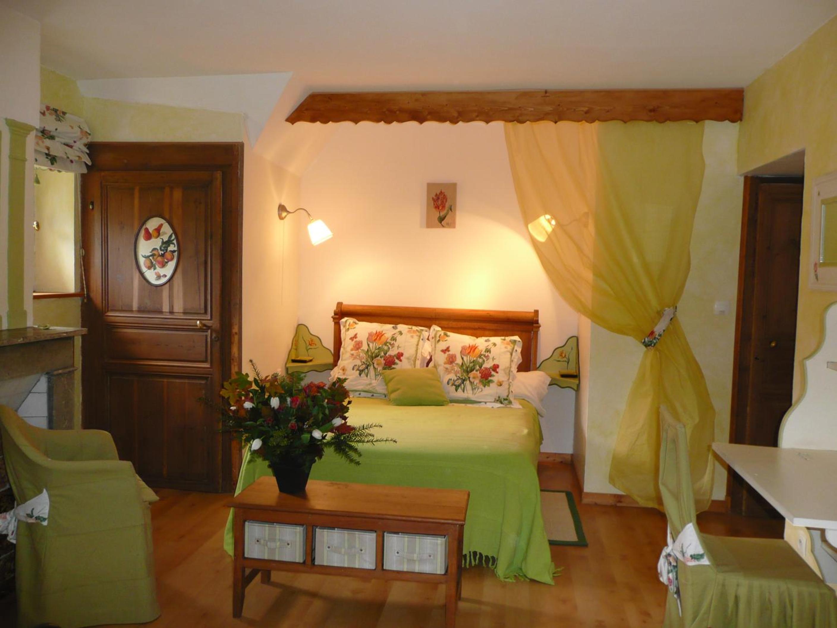 Deluxe Double Room with Castle View photo 3