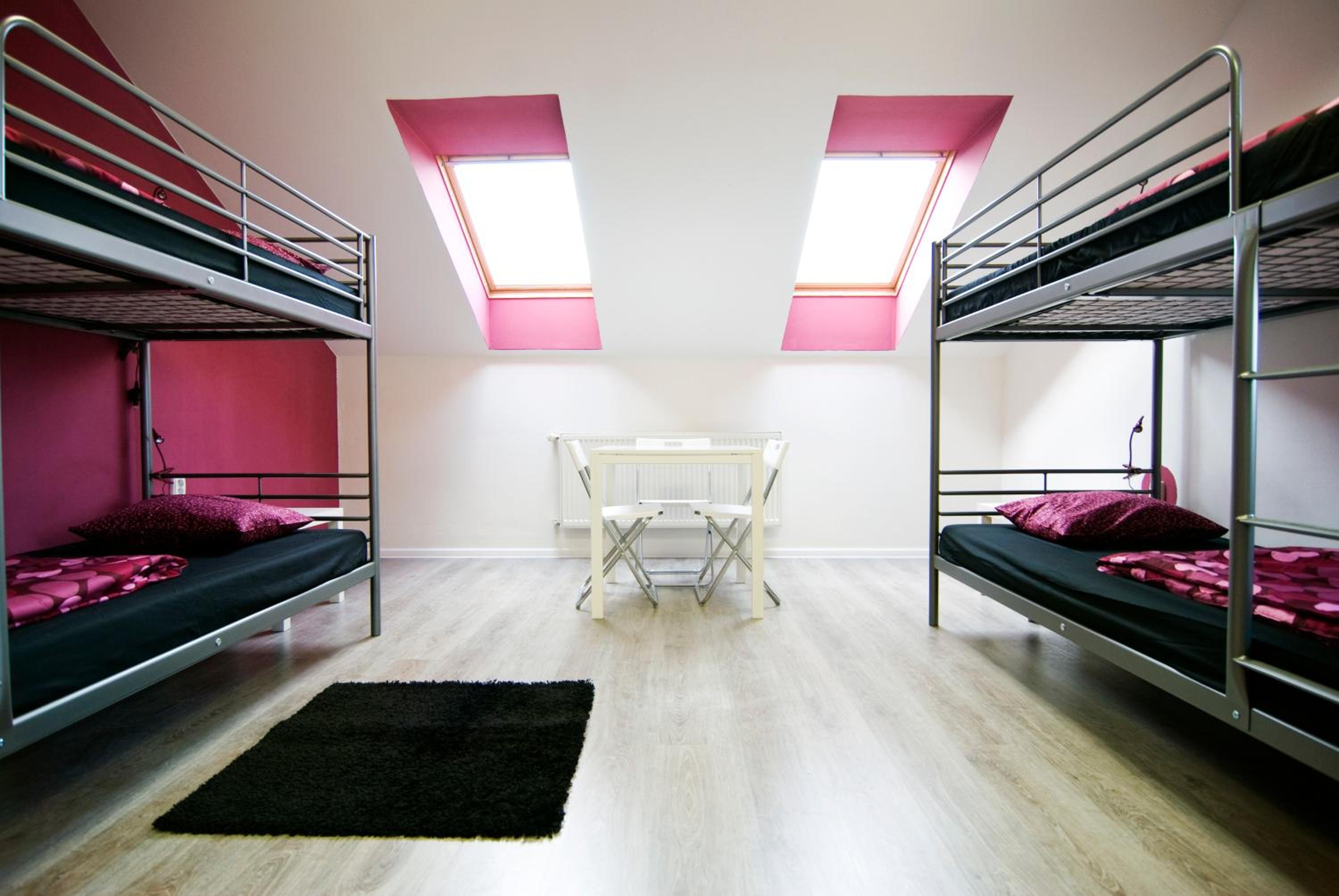 Single Bed in Male Dormitory Room photo 3