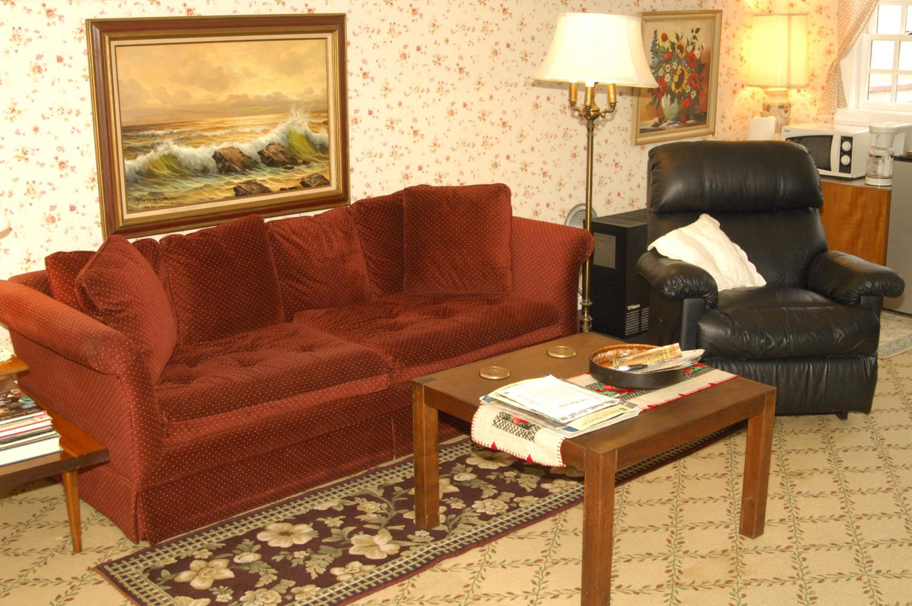 Family Room photo 1