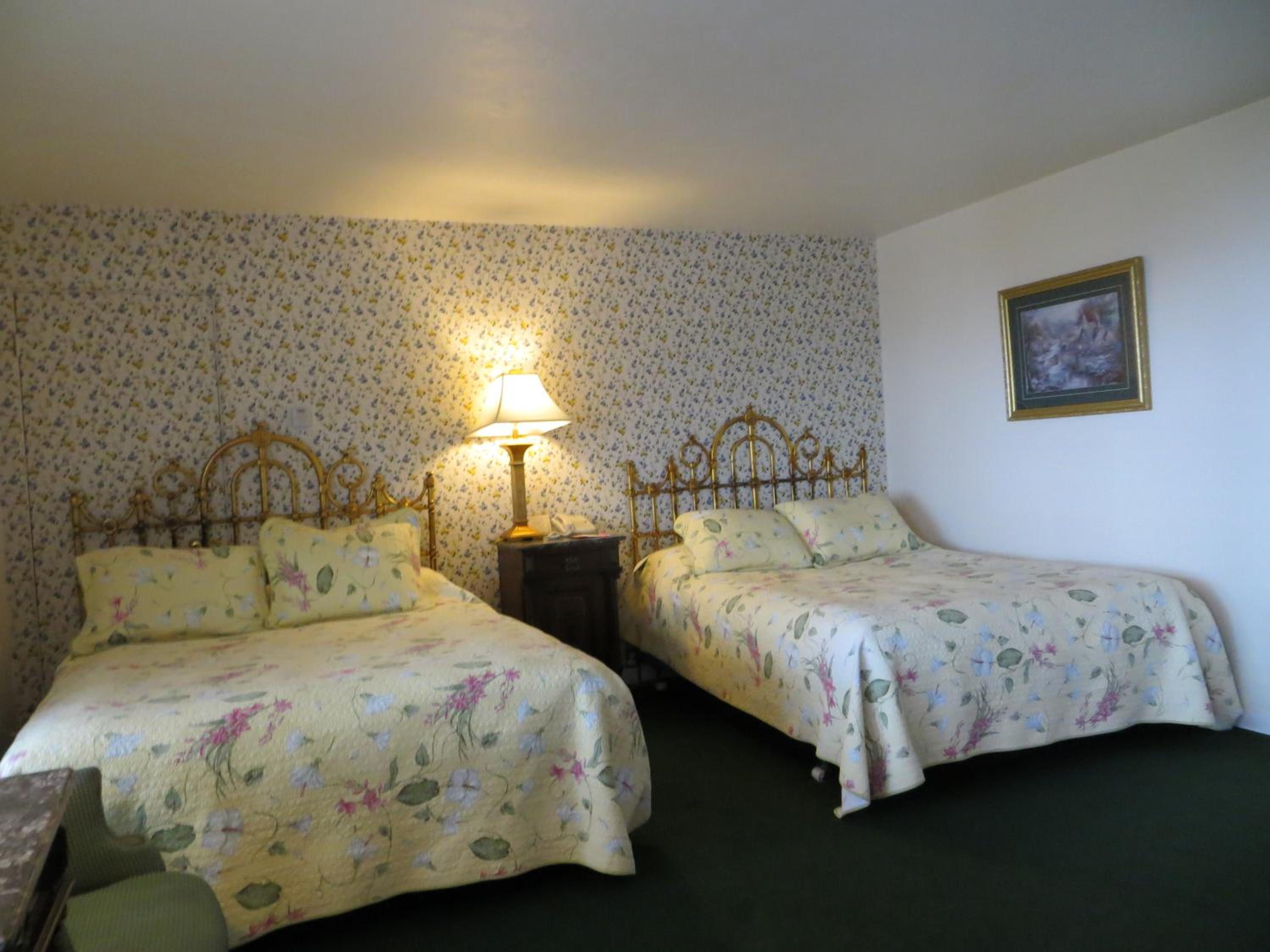 Two Bedroom Suite photo 2