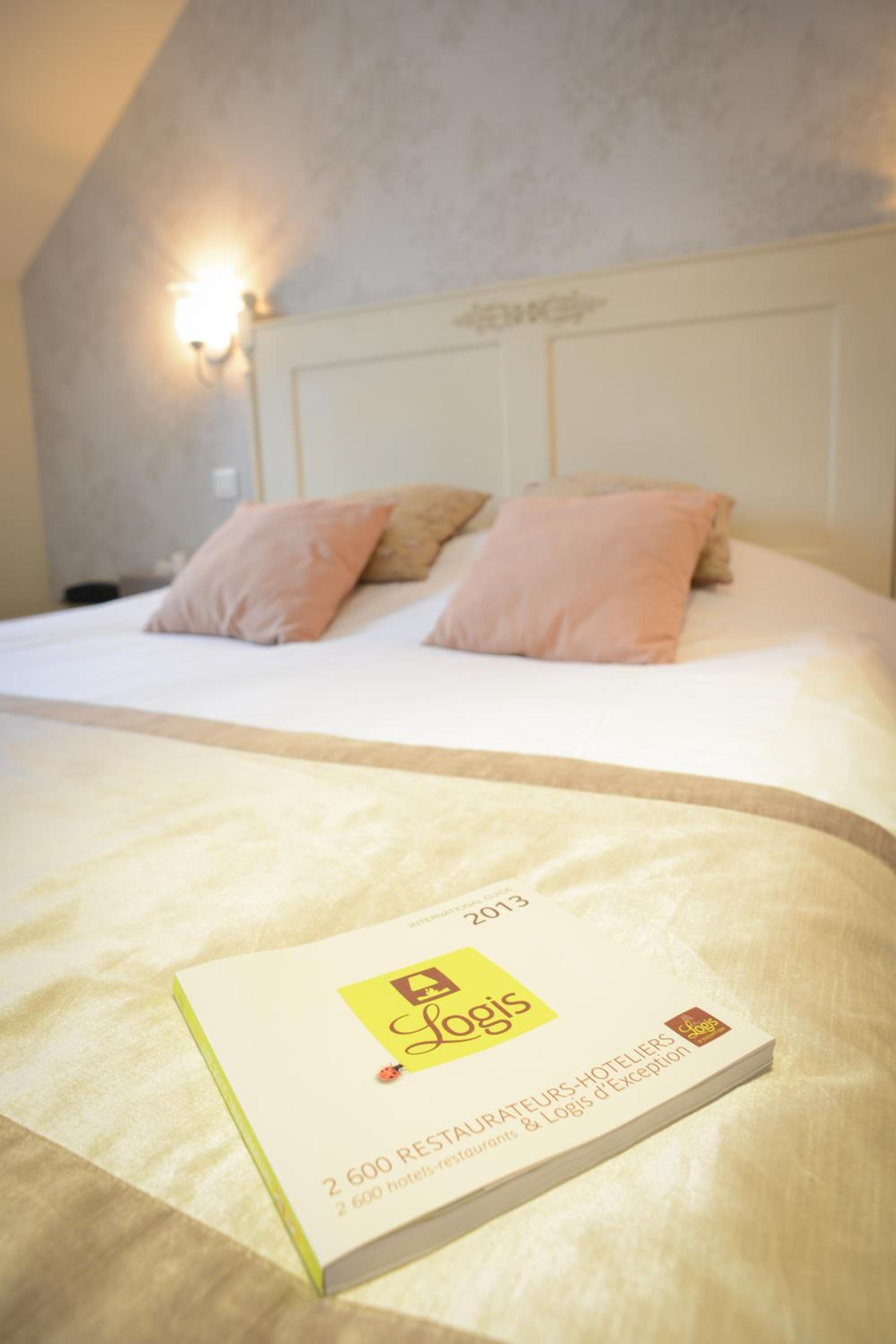 Classic Double Room - Photo 7