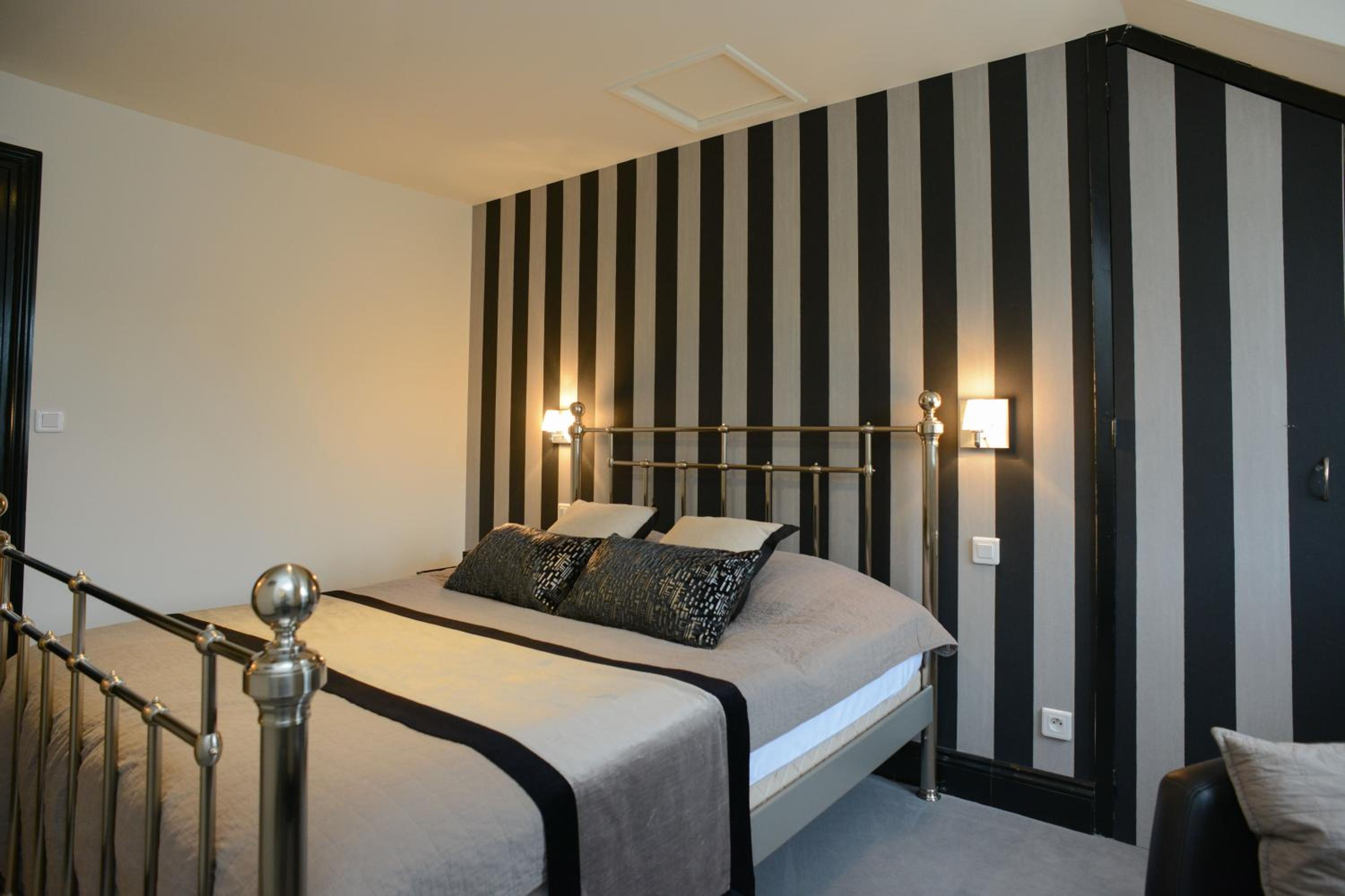 Classic Double Room - Photo 3