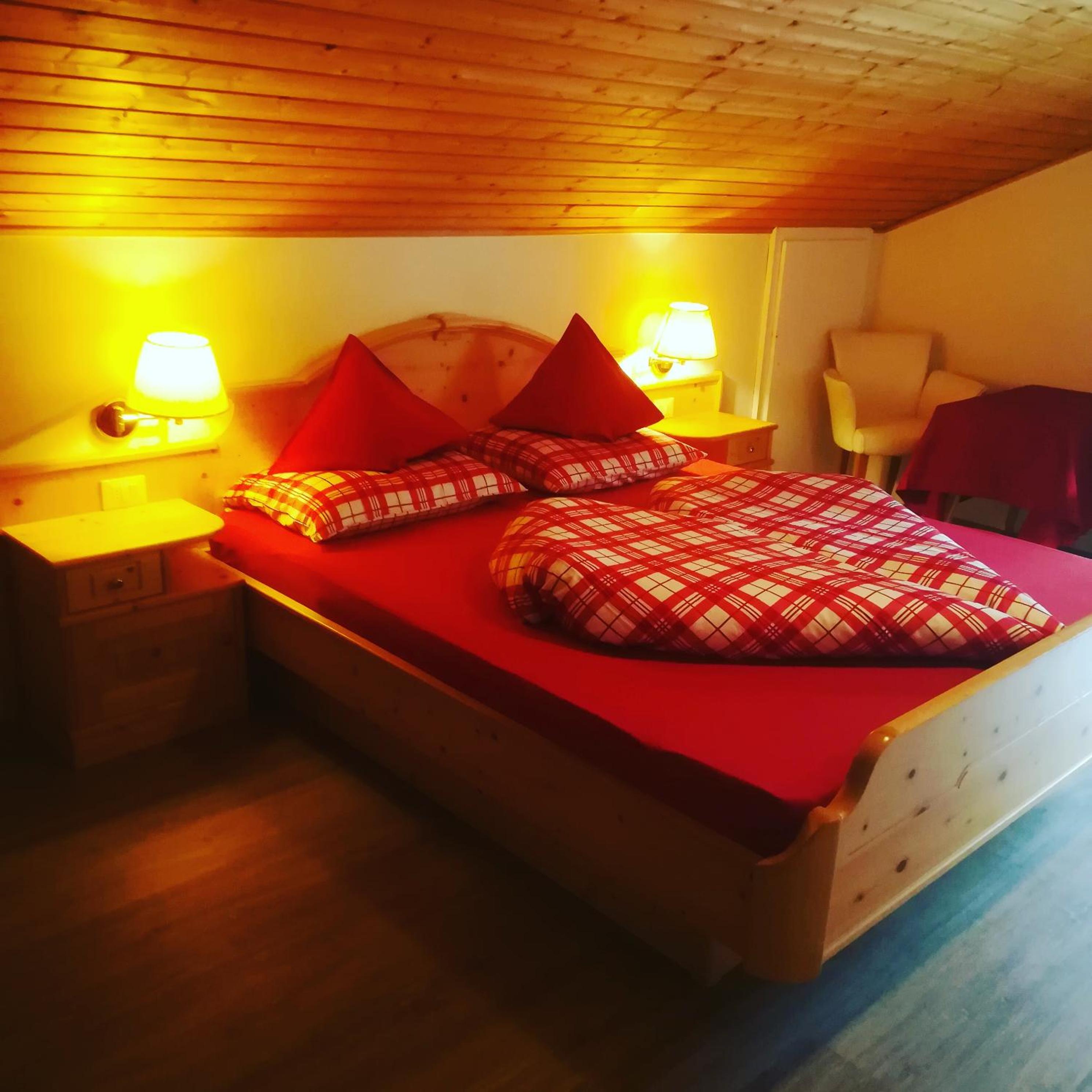 Large Double Room photo 3