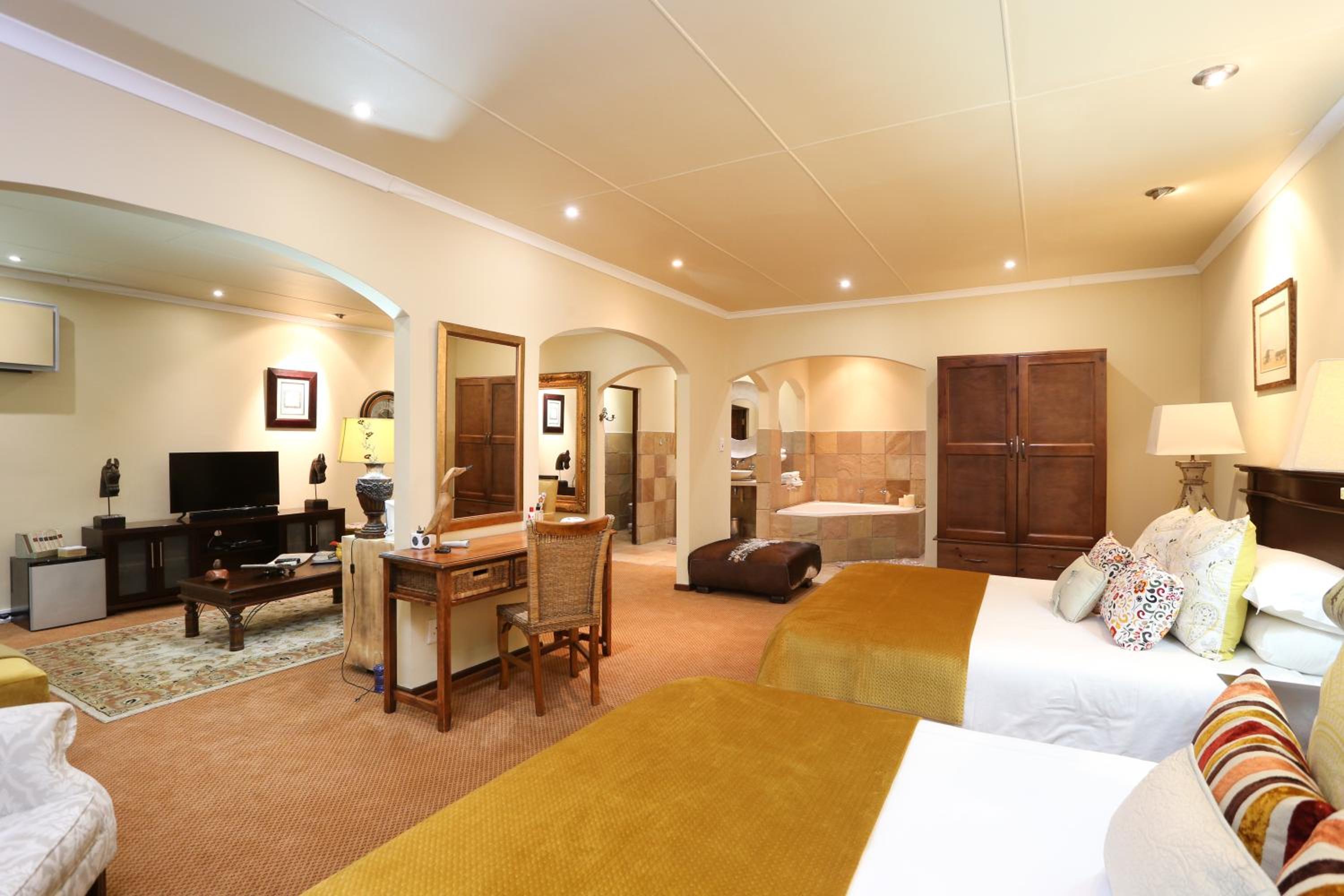 Superior Suite photo 2