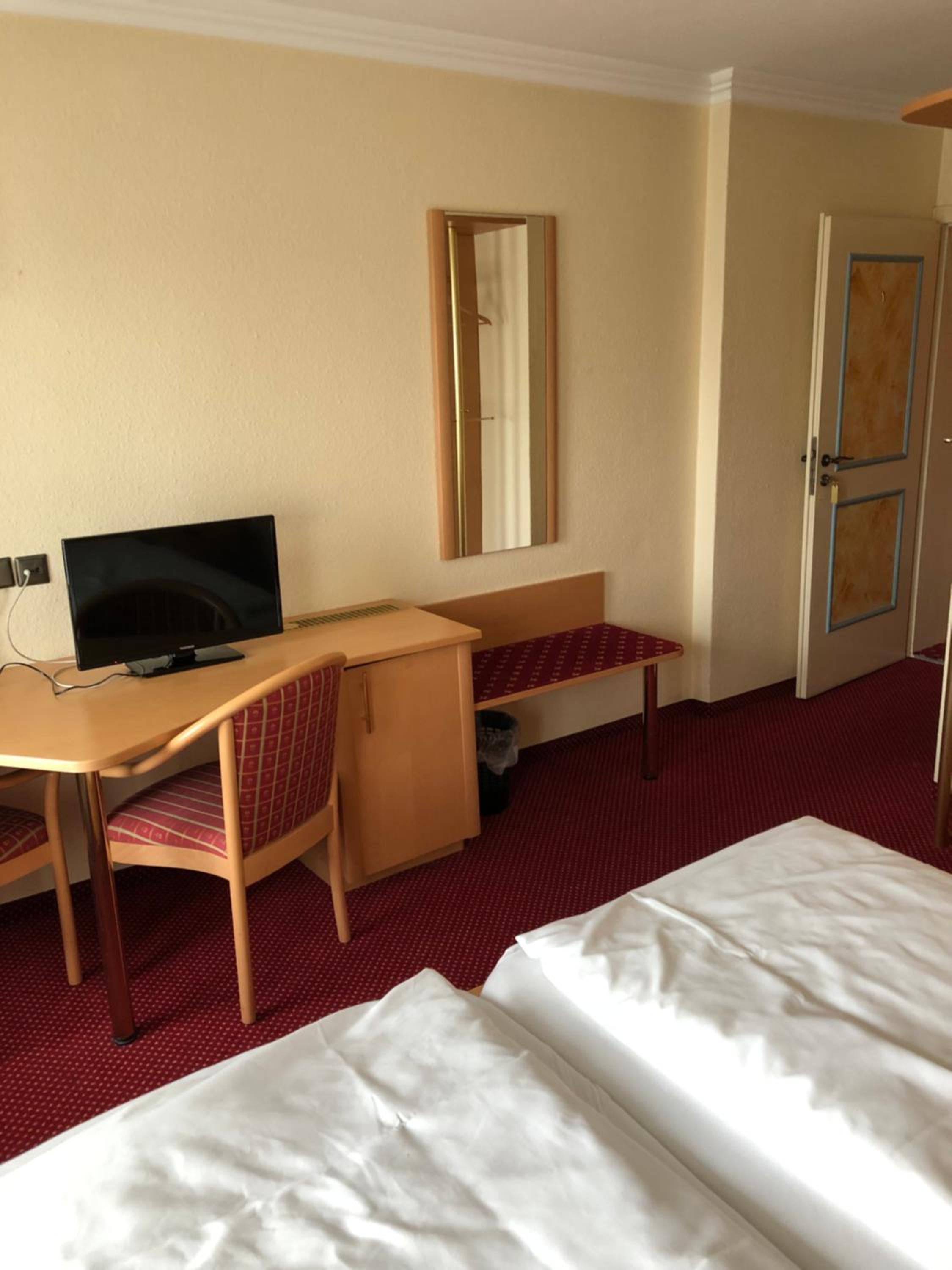 Standard Double Room photo 2