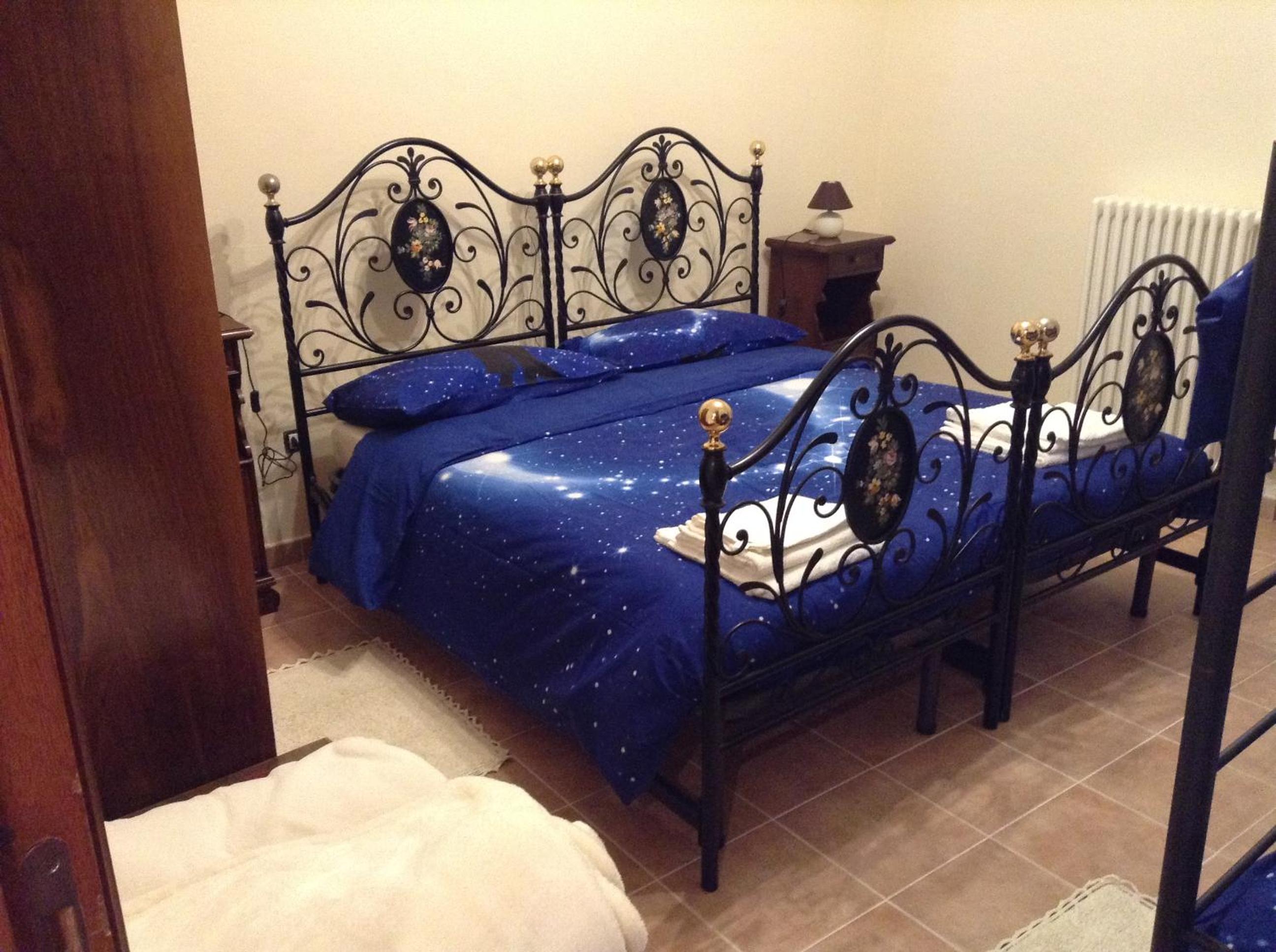 Four-Bedroom House - Photo 8