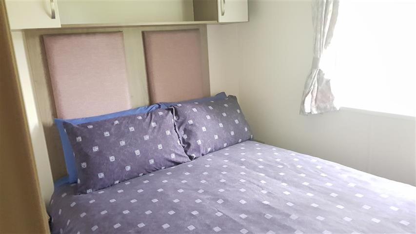 Holiday Home Oak 2 - No Pets photo 1