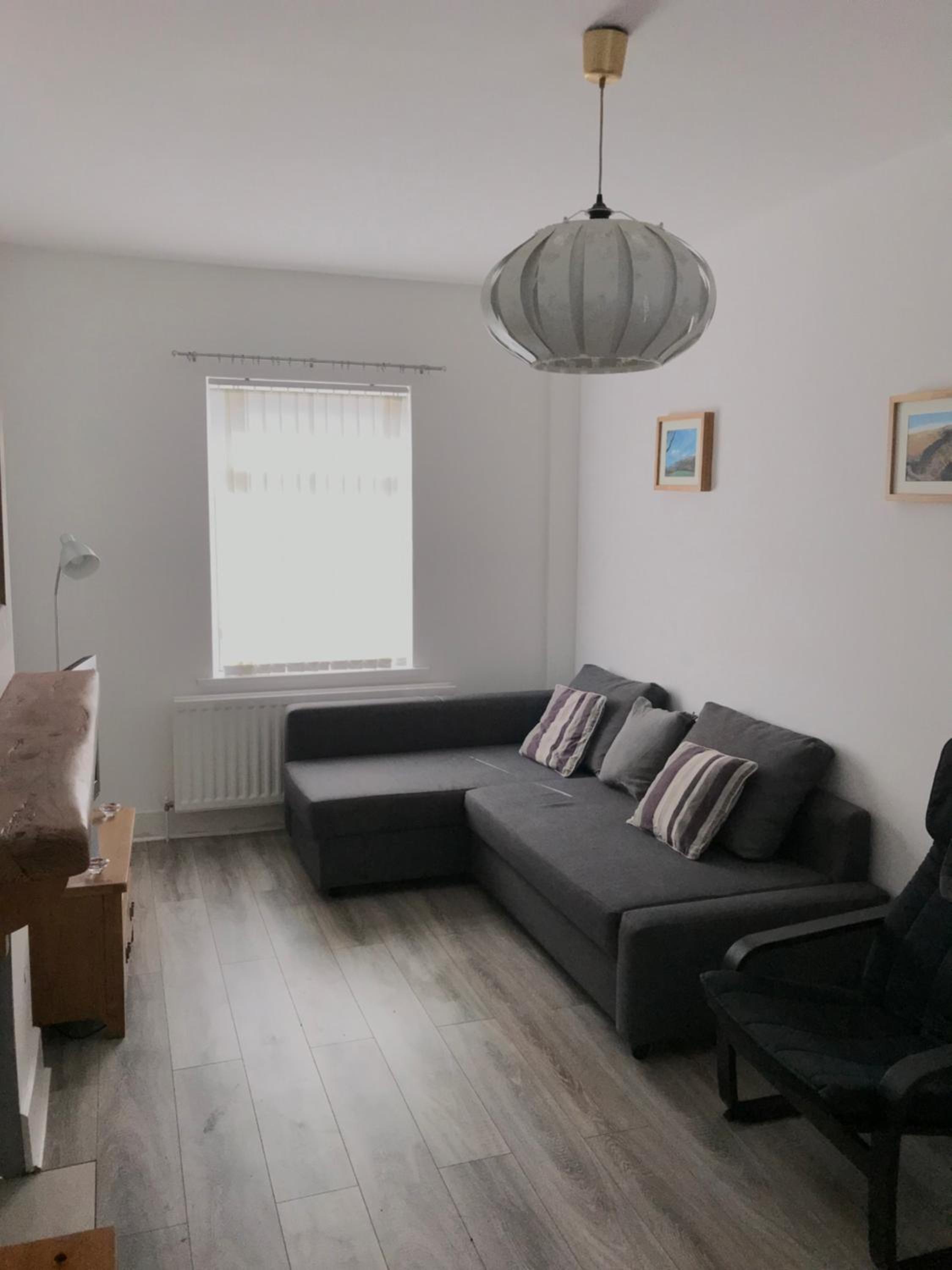 Three-Bedroom House photo 3