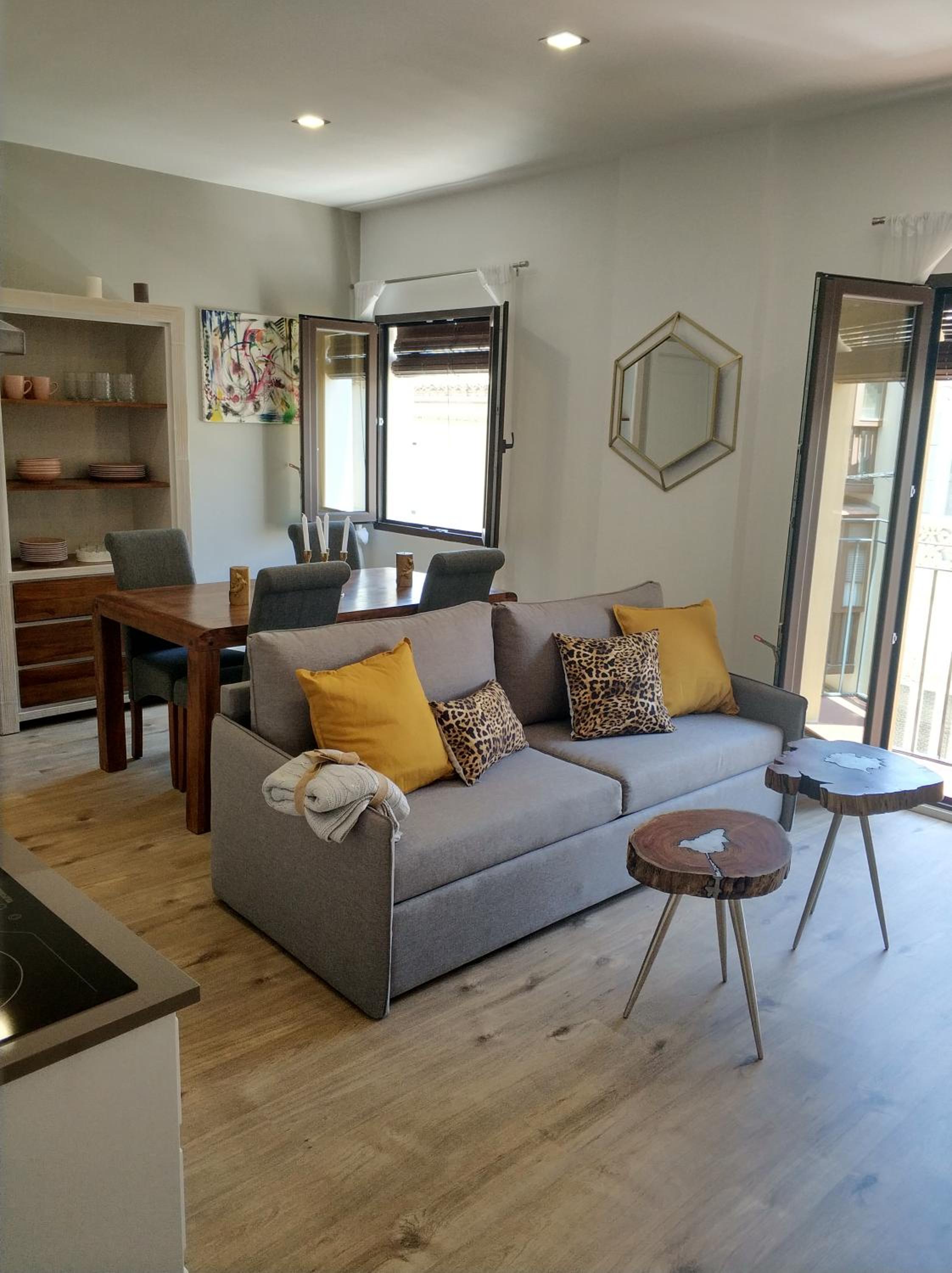 Three-Bedroom House - Photo 23