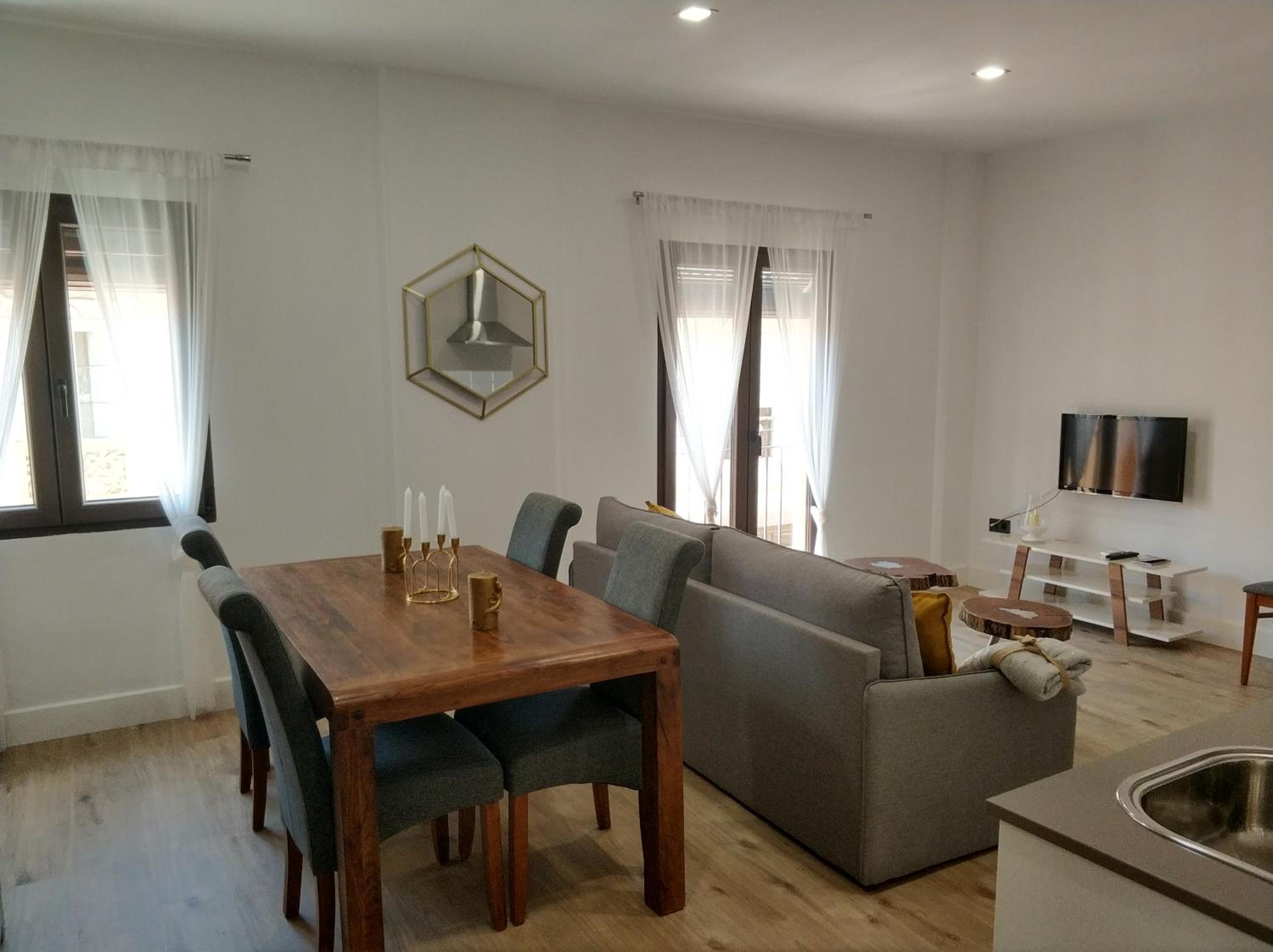 Three-Bedroom House - Photo 24