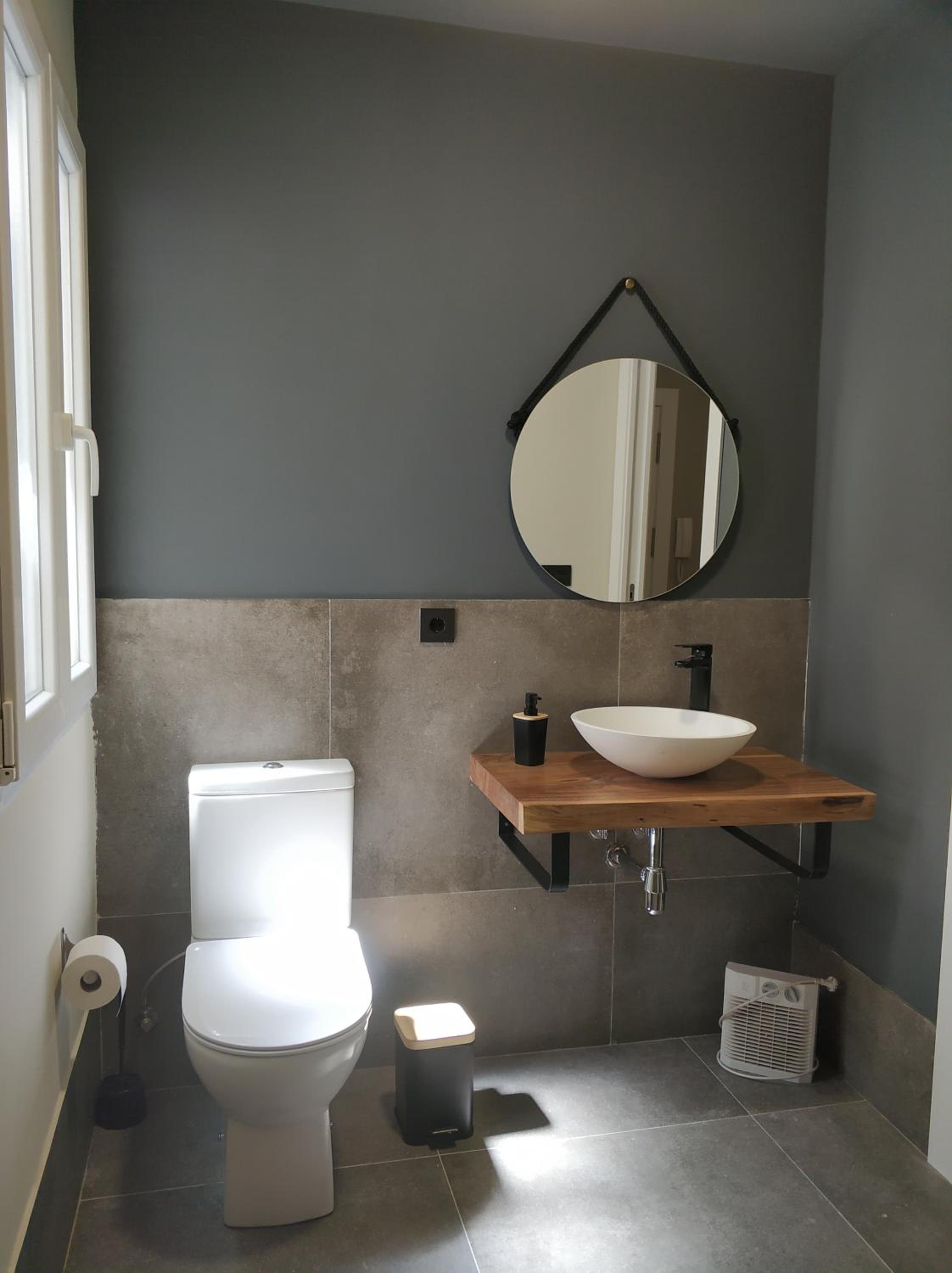 Three-Bedroom House - Photo 27