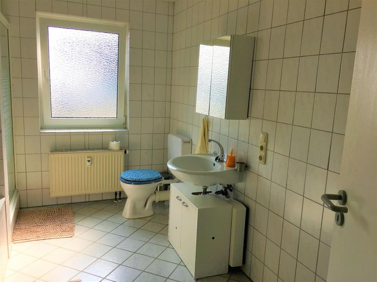 Two-Bedroom Apartment - Photo 11