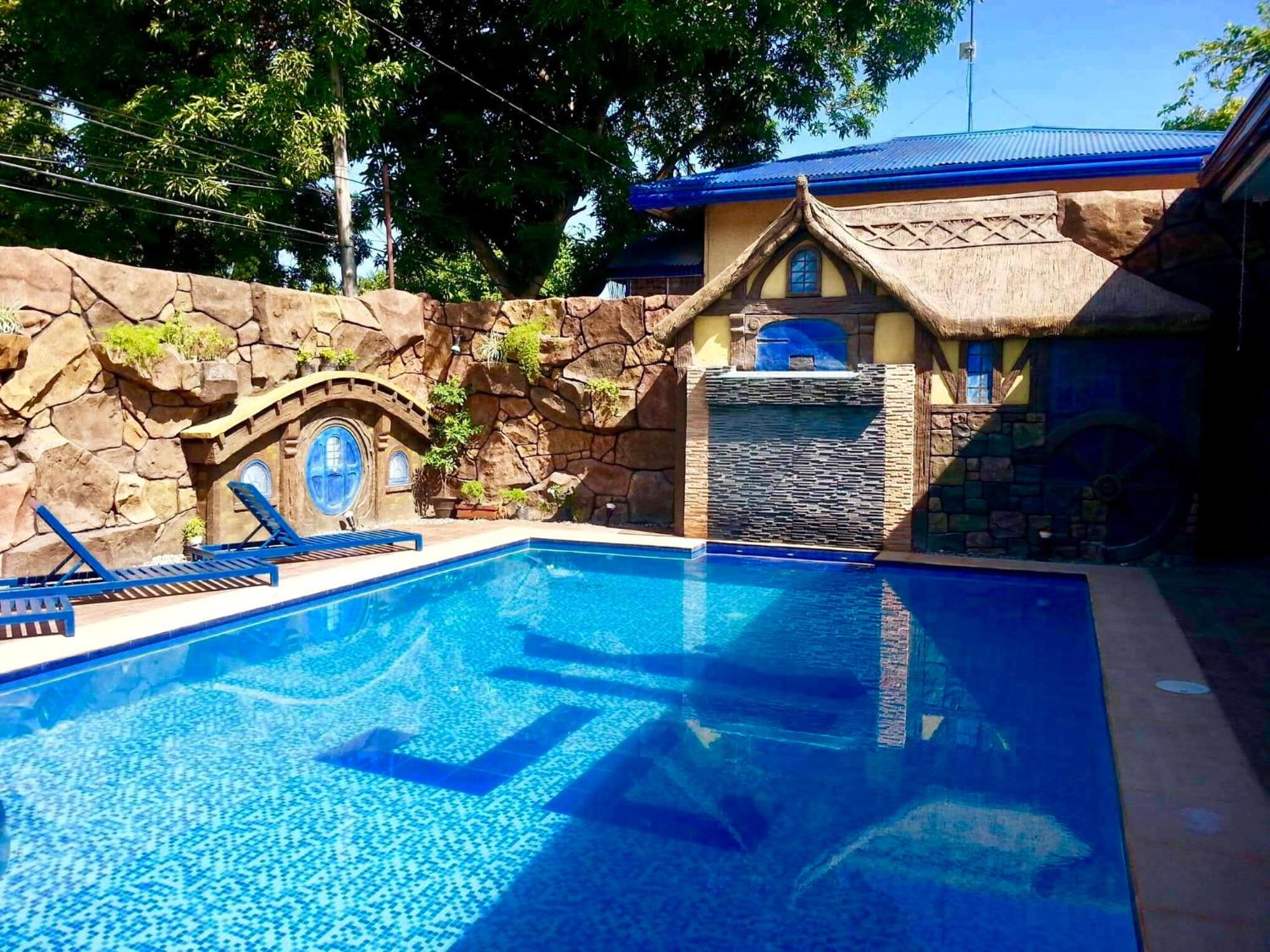 Two-Bedroom Villa - Photo 15